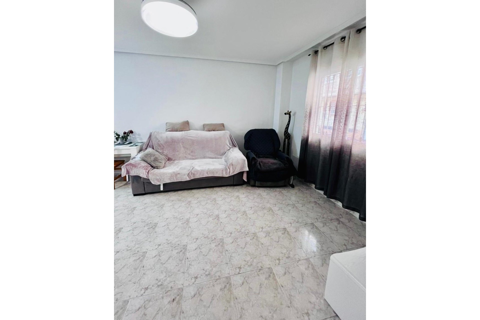 Segunda mano - Apartamento -
Torrevieja - Estacion De Autobuses