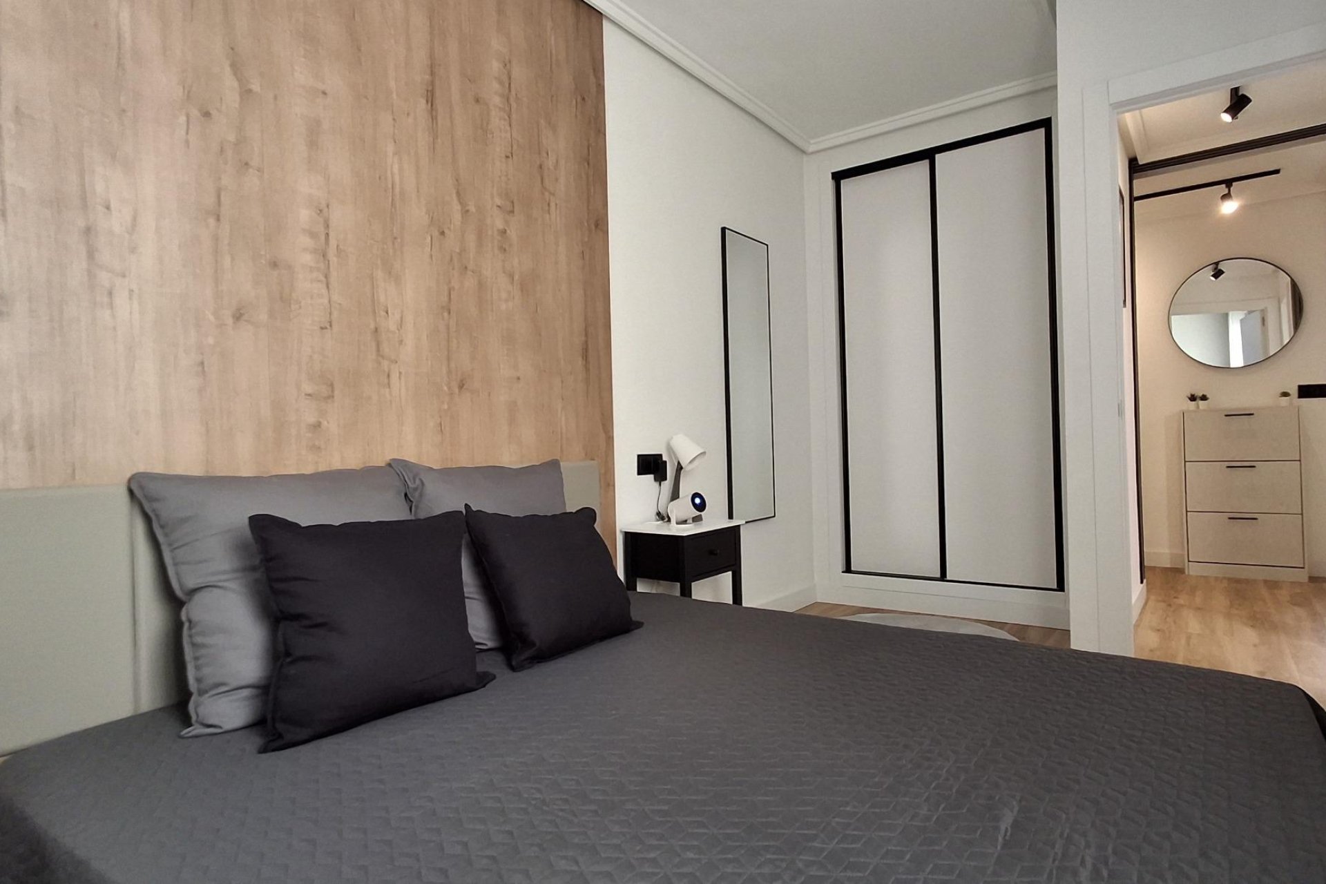 Segunda mano - Apartamento -
Torrevieja - Estacion De Autobuses