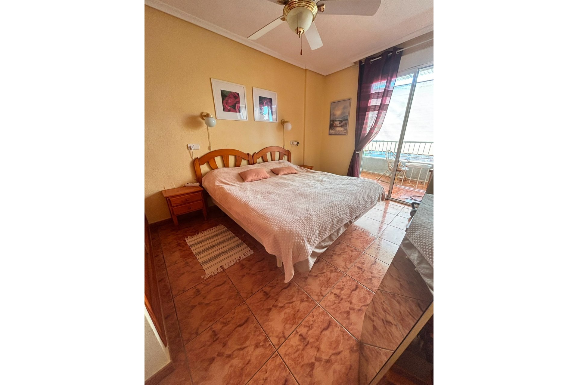 Segunda mano - Apartamento -
Torrevieja - Estacion De Autobuses