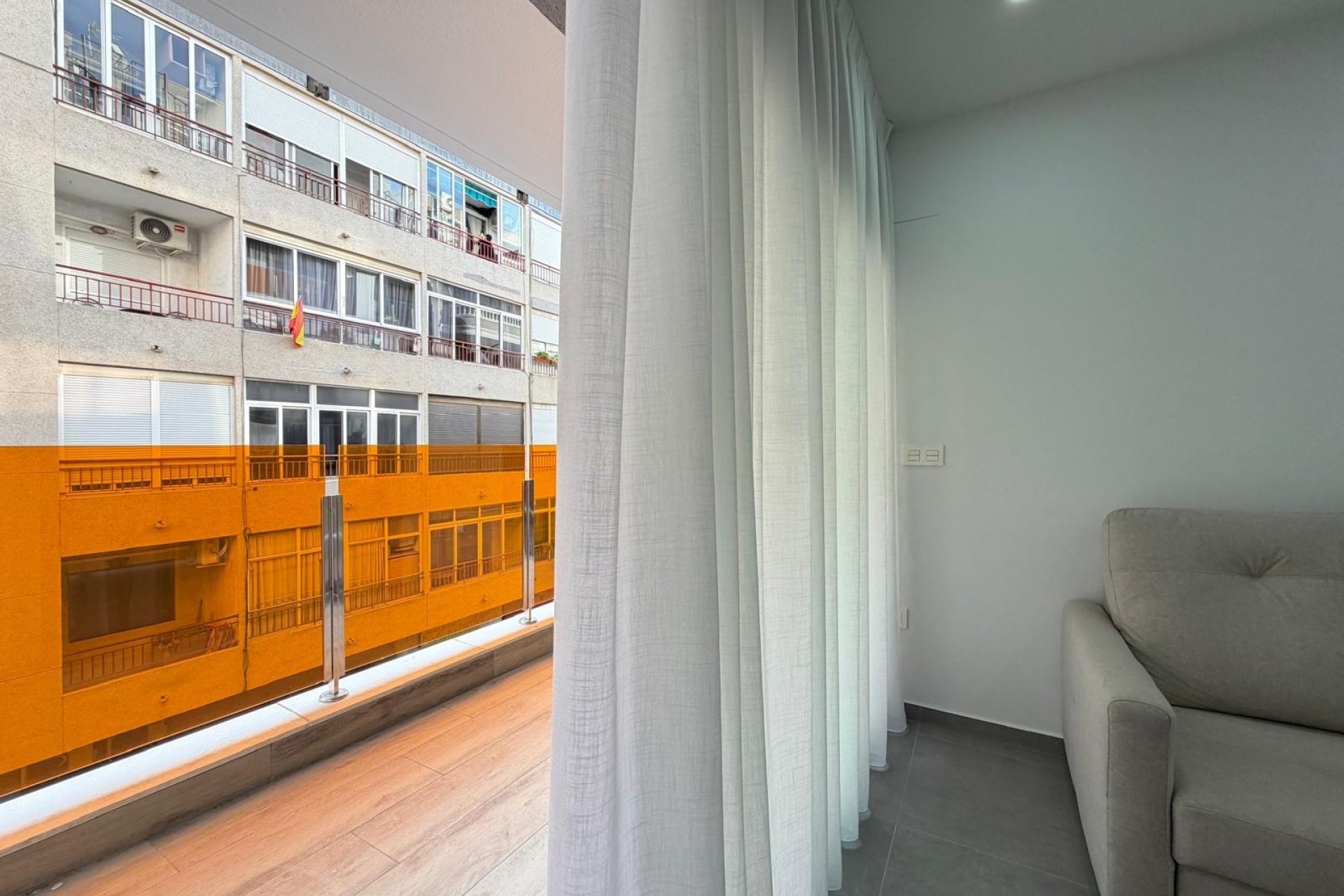 Segunda mano - Apartamento -
Torrevieja - Estacion De Autobuses