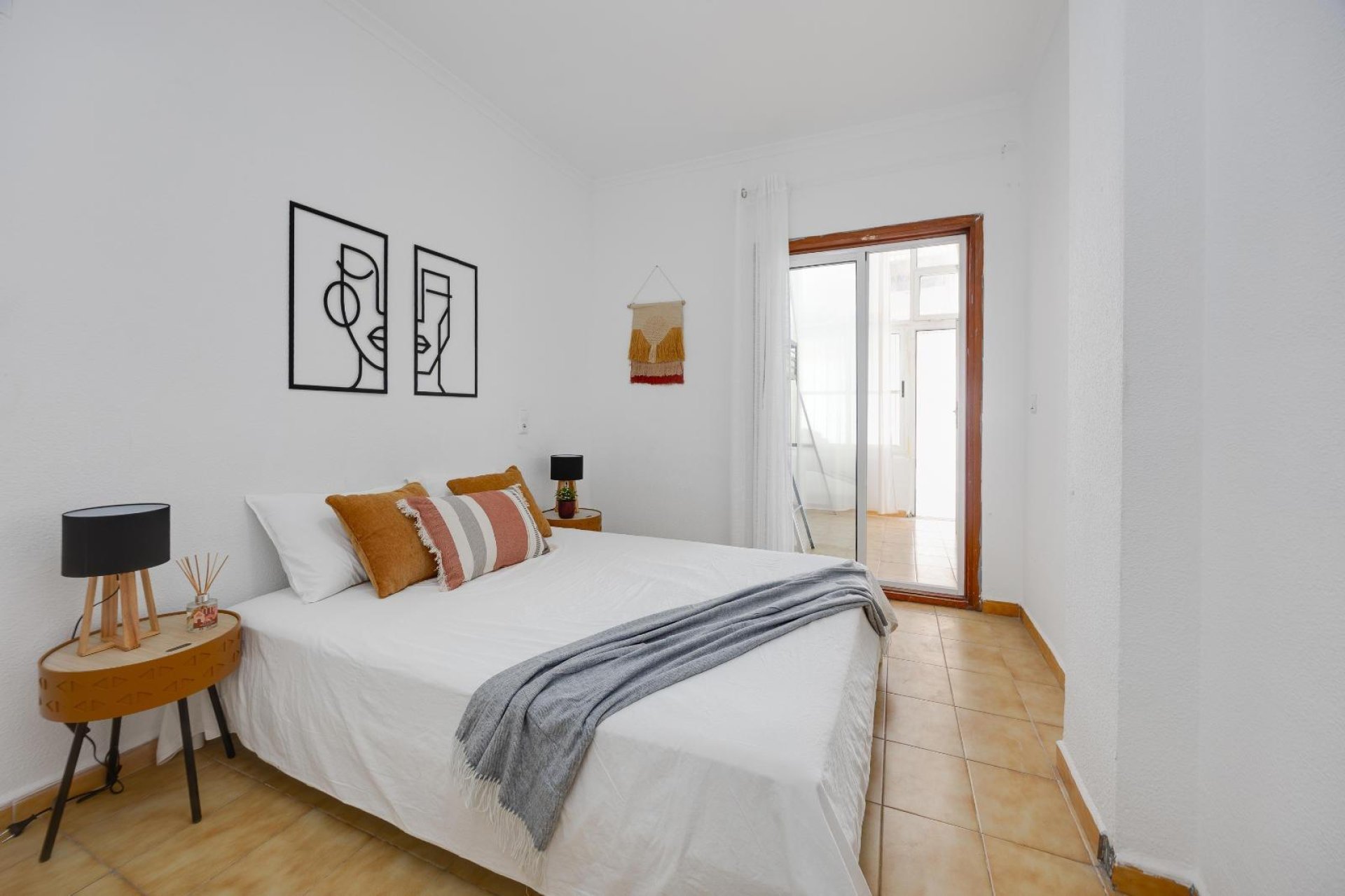 Segunda mano - Apartamento -
Torrevieja - Estacion De Autobuses