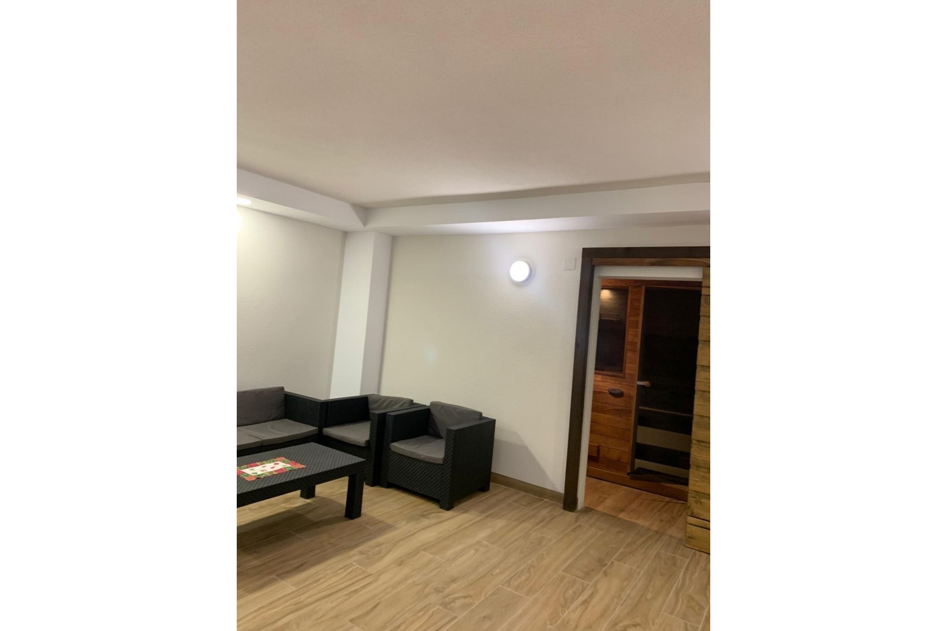 Segunda mano - Apartamento -
Torrevieja - Estacion De Autobuses