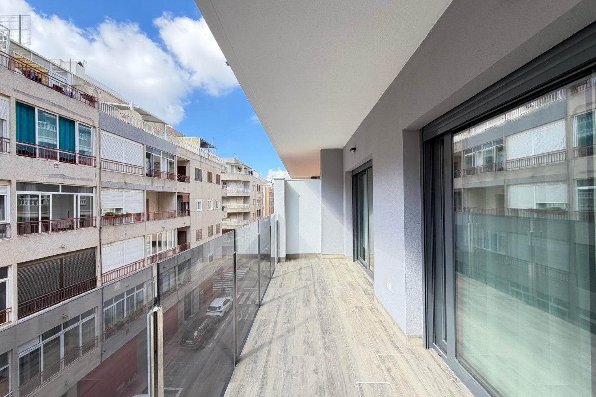 Segunda mano - Apartamento -
Torrevieja - Estacion De Autobuses