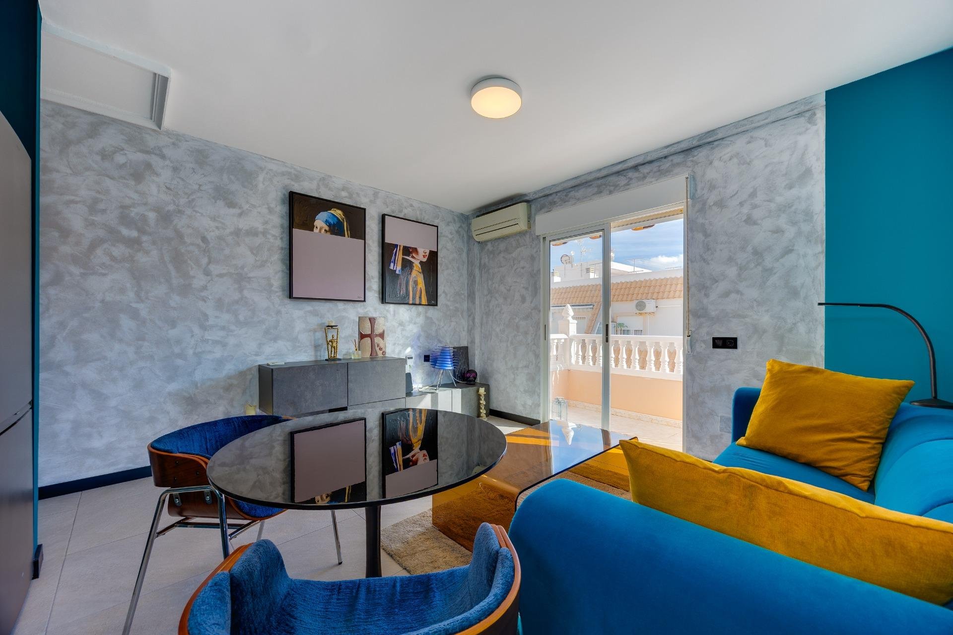 Segunda mano - Apartamento -
Torrevieja - Estacion De Autobuses
