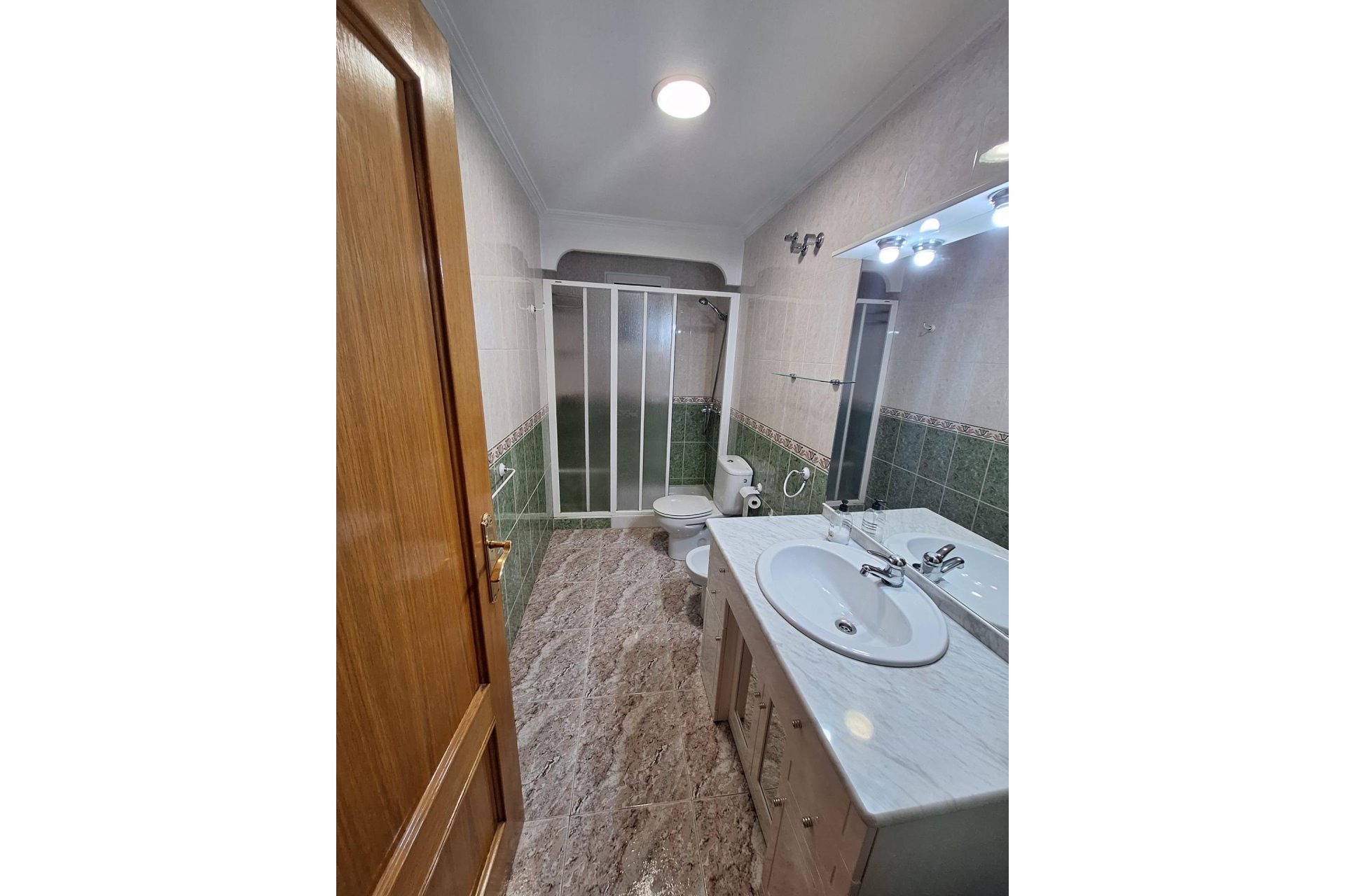 Segunda mano - Apartamento -
Torrevieja - Estacion De Autobuses