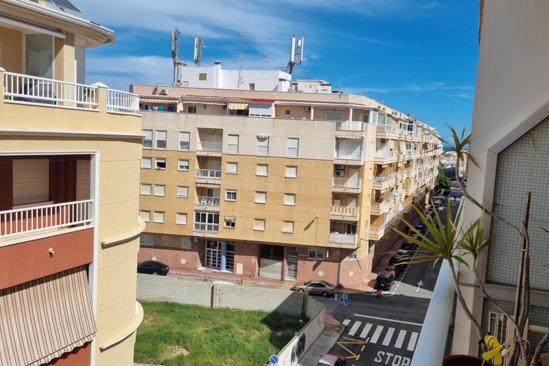 Segunda mano - Apartamento -
Torrevieja - Habaneras