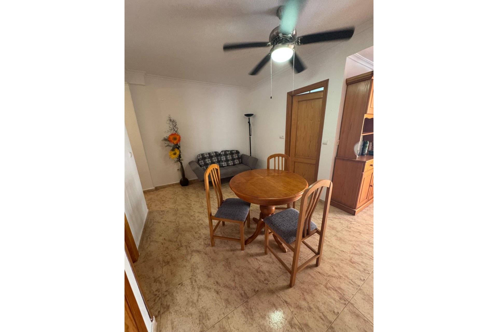 Segunda mano - Apartamento -
Torrevieja - Habaneras