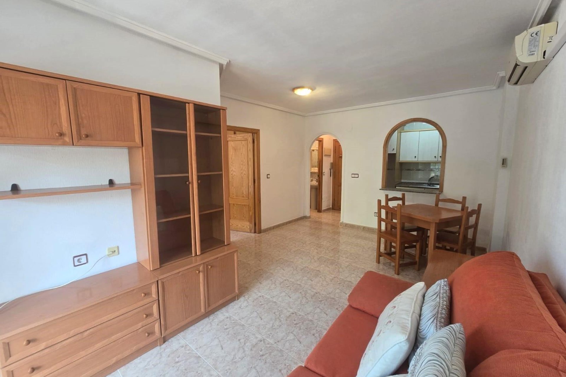 Segunda mano - Apartamento -
Torrevieja - Habaneras