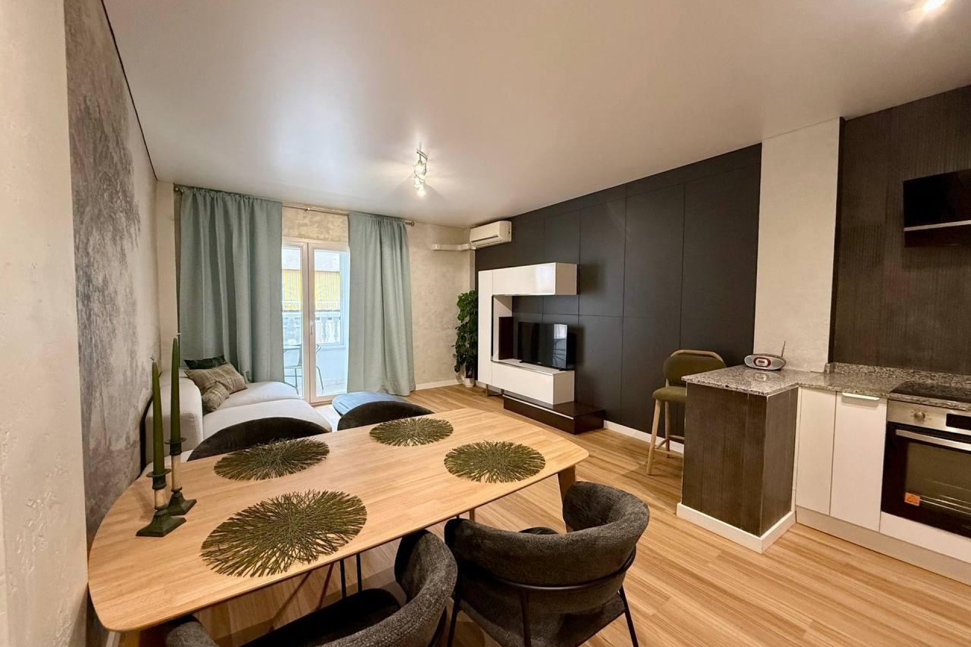 Segunda mano - Apartamento -
Torrevieja - Habaneras