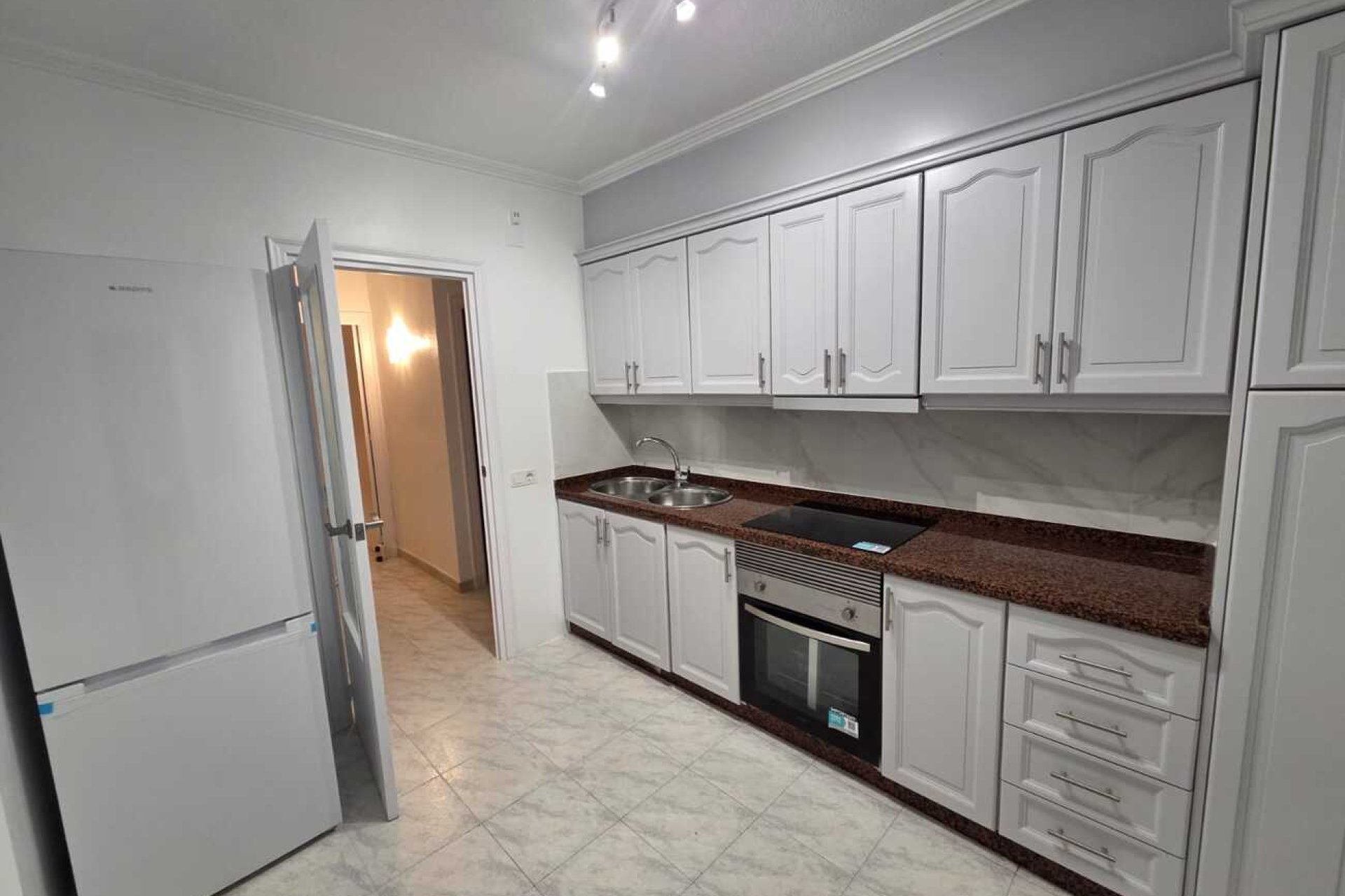 Segunda mano - Apartamento -
Torrevieja - Habaneras