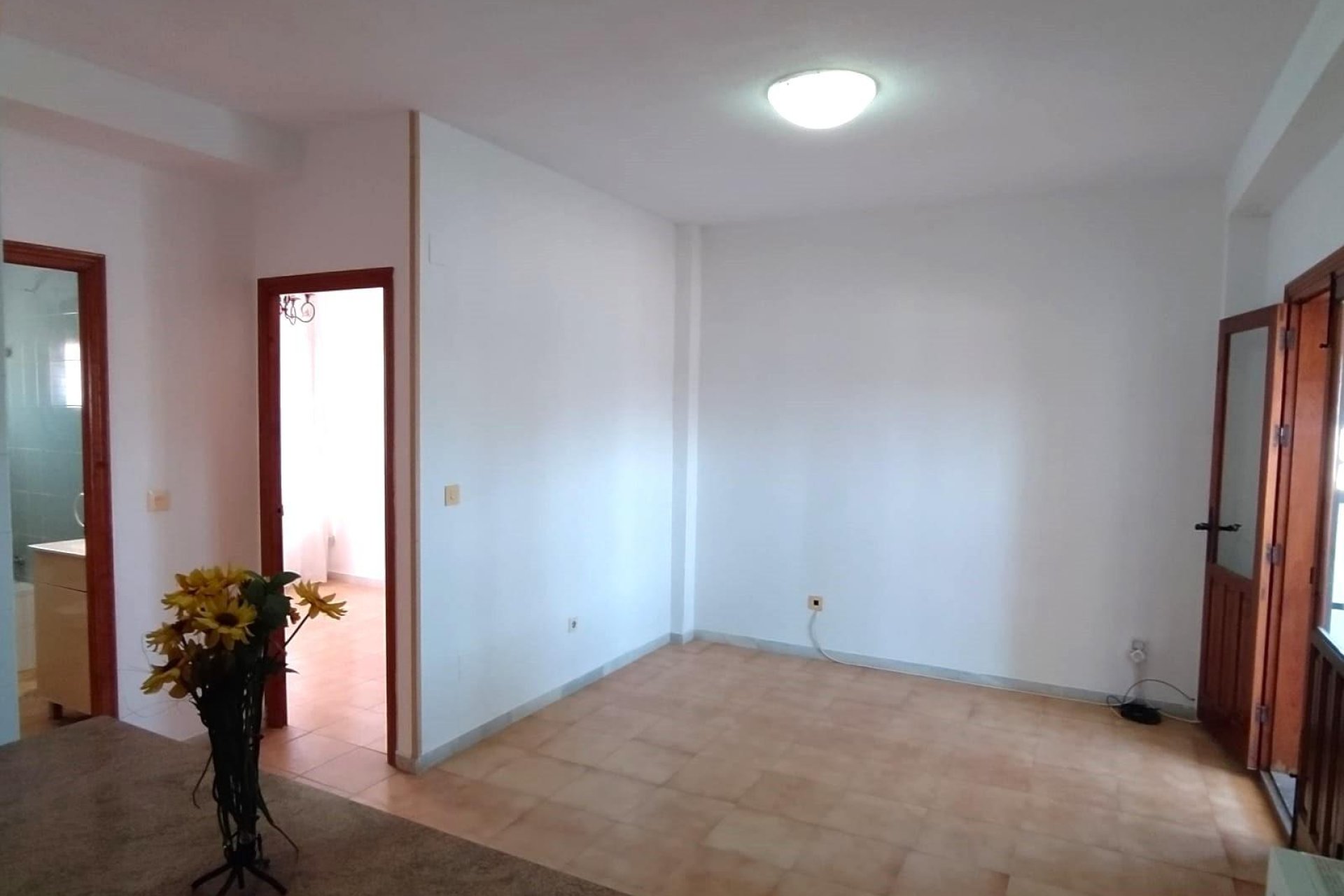 Segunda mano - Apartamento -
Torrevieja - La Mata Pueblo