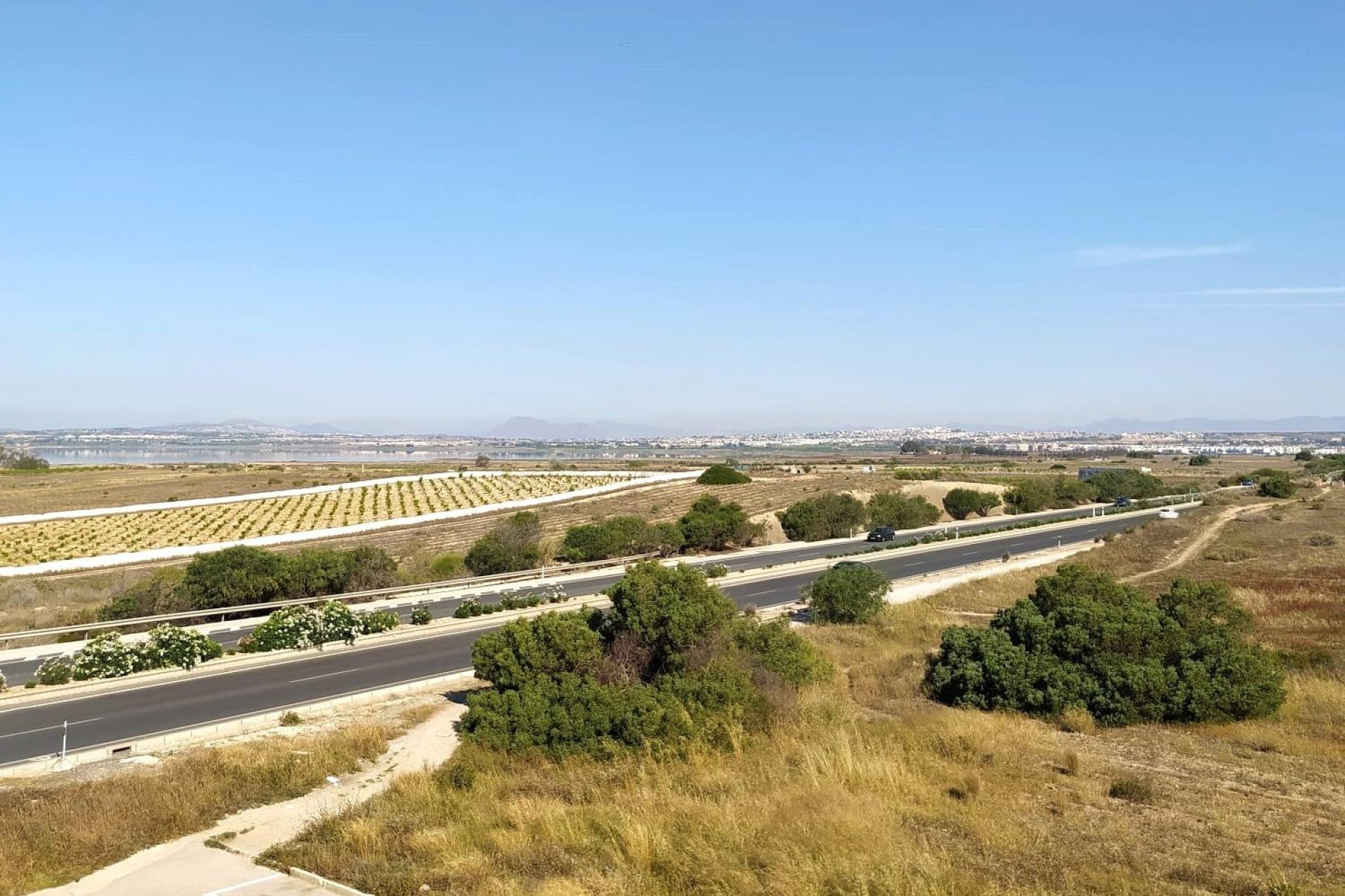 Segunda mano - Apartamento -
Torrevieja - La Mata Pueblo