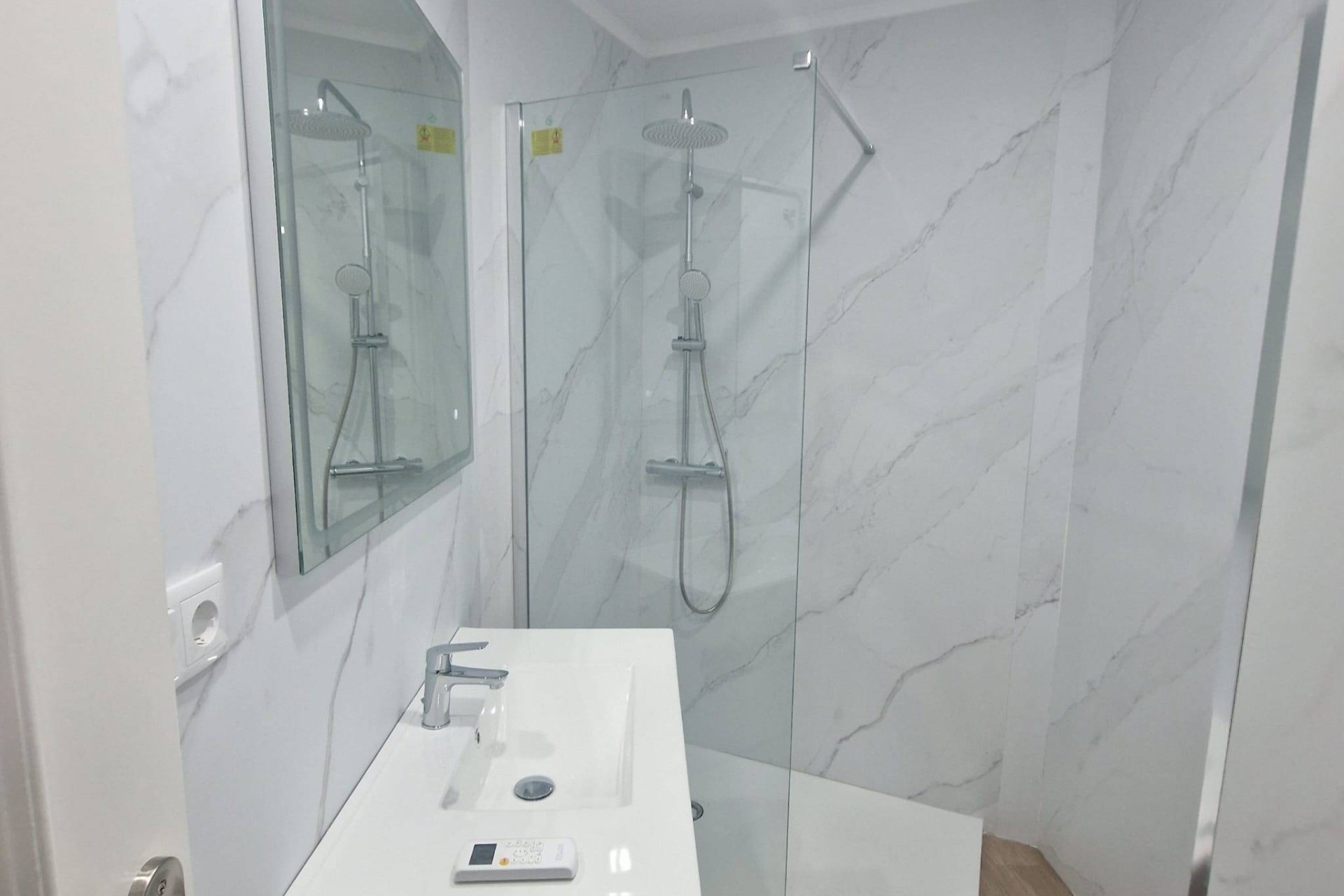 Segunda mano - Apartamento -
Torrevieja - La Mata Pueblo