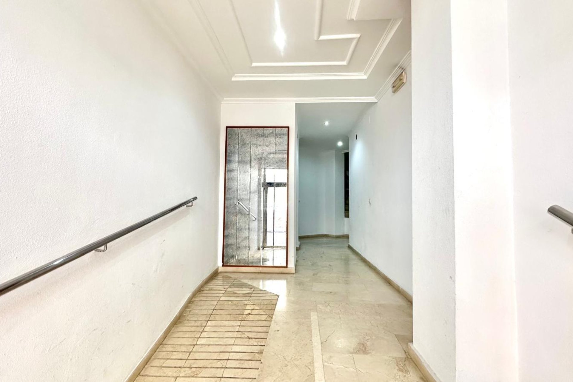 Segunda mano - Apartamento -
Torrevieja - La Mata Pueblo