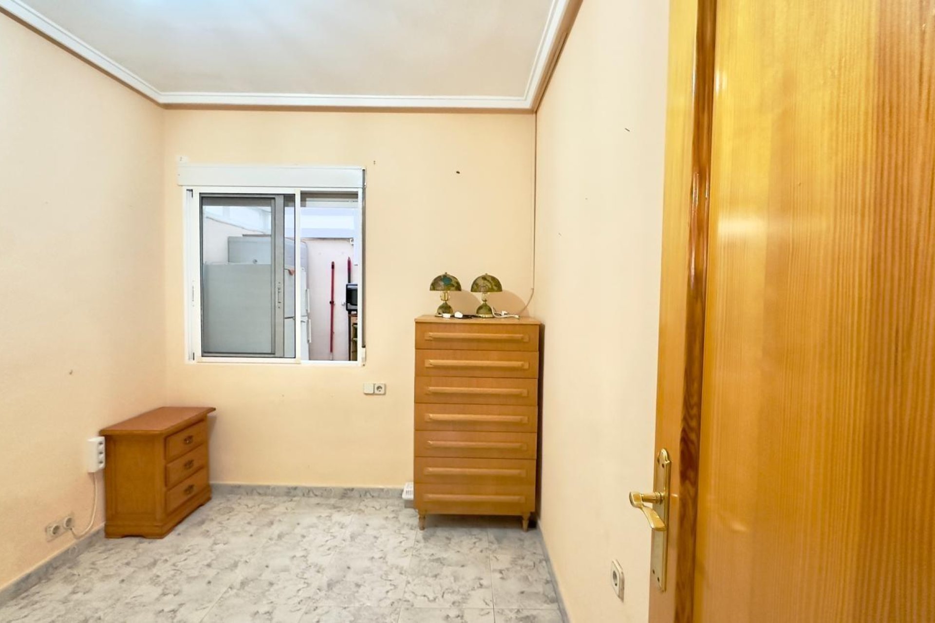 Segunda mano - Apartamento -
Torrevieja - La Mata Pueblo