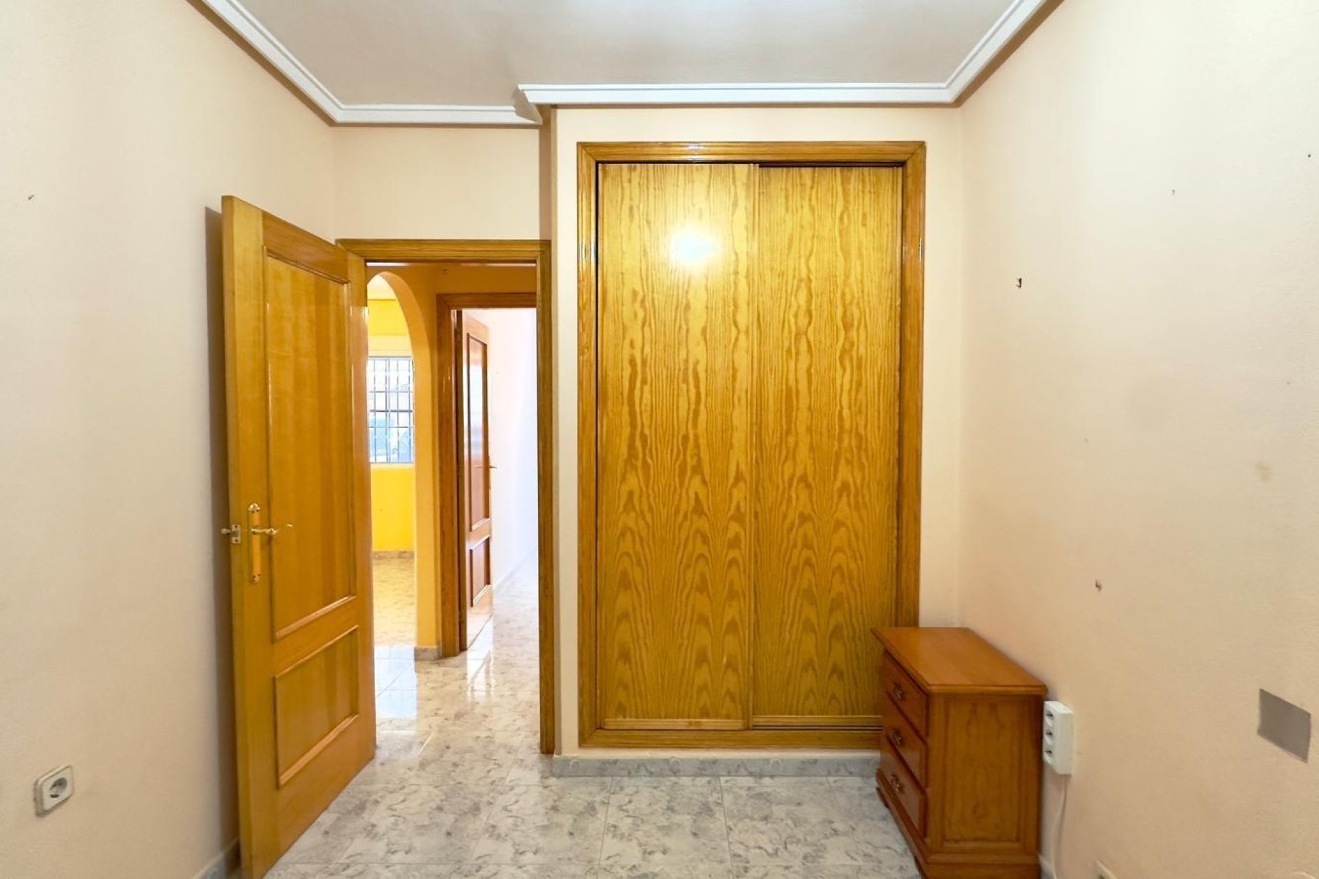 Segunda mano - Apartamento -
Torrevieja - La Mata Pueblo