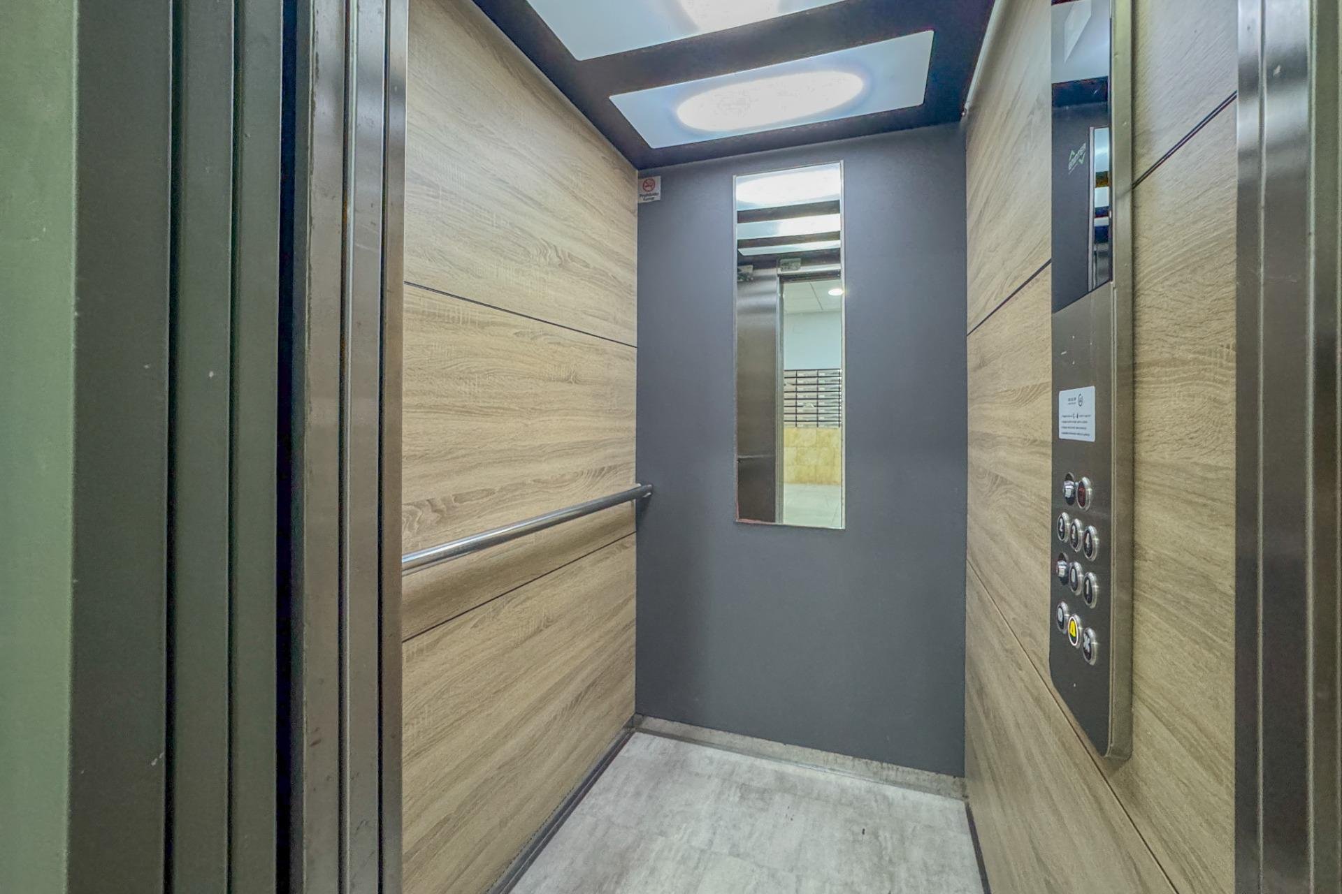 Segunda mano - Apartamento -
Torrevieja - La Mata Pueblo