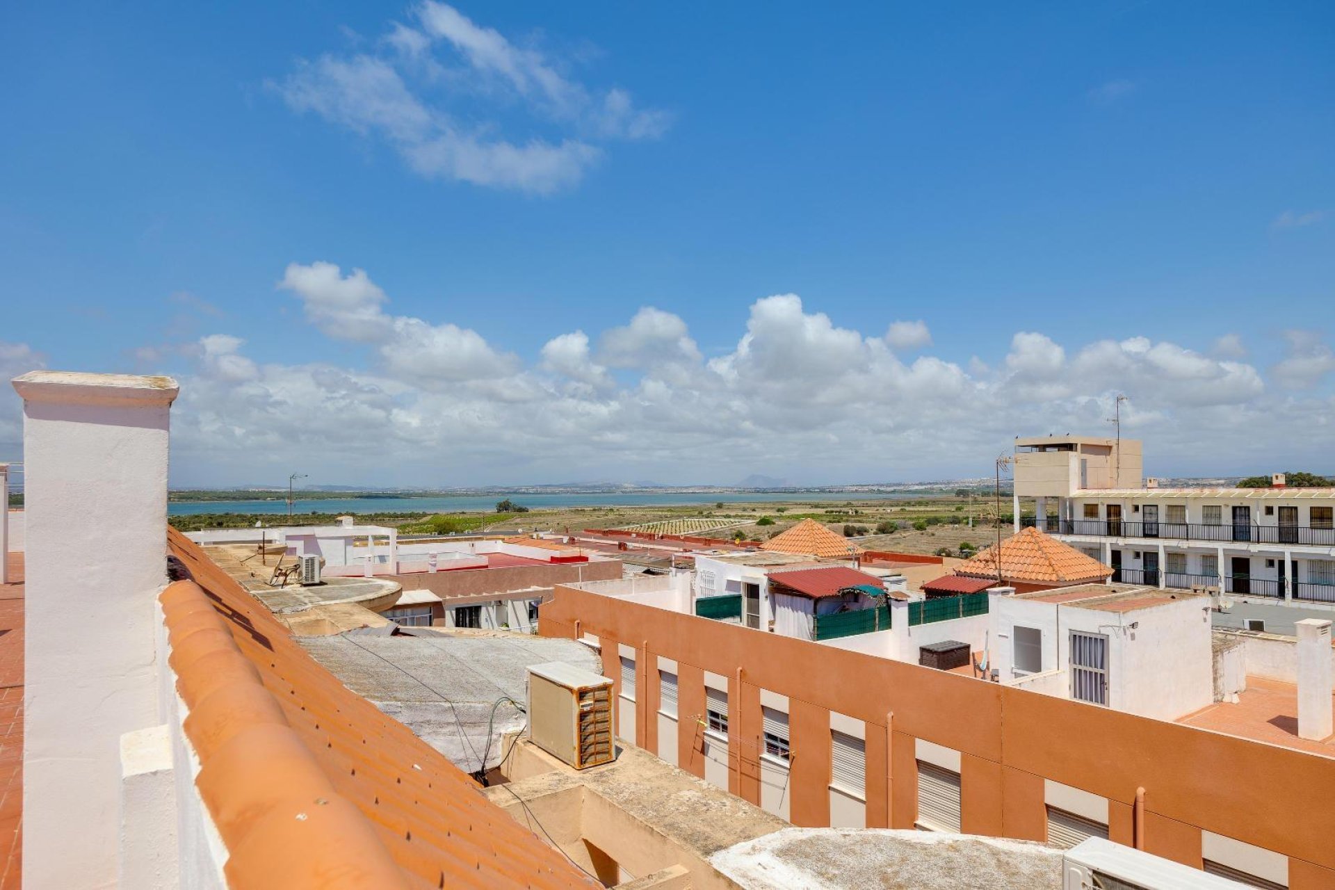 Segunda mano - Apartamento -
Torrevieja - La Mata Pueblo