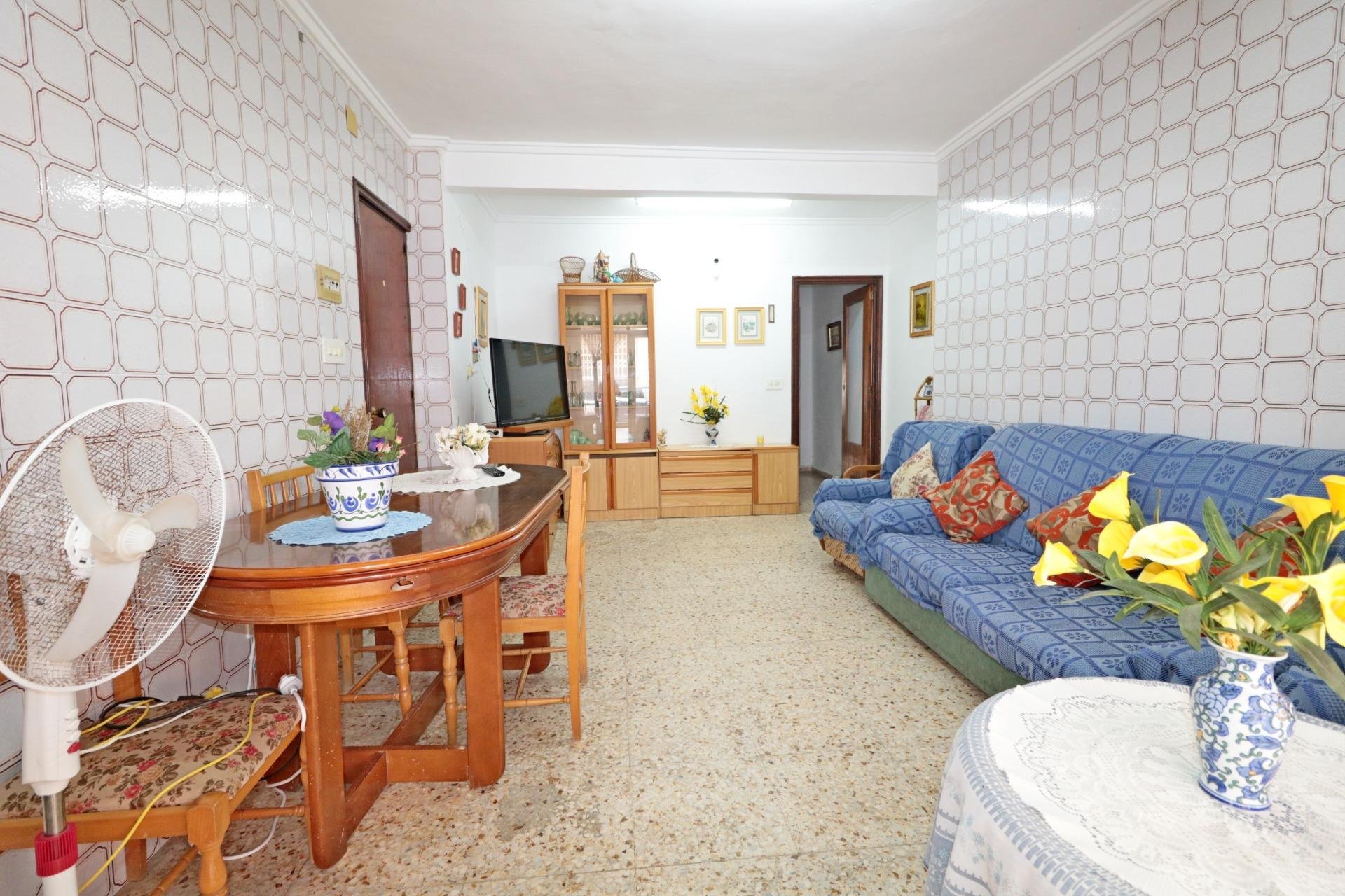 Segunda mano - Apartamento -
Torrevieja - La Mata Pueblo