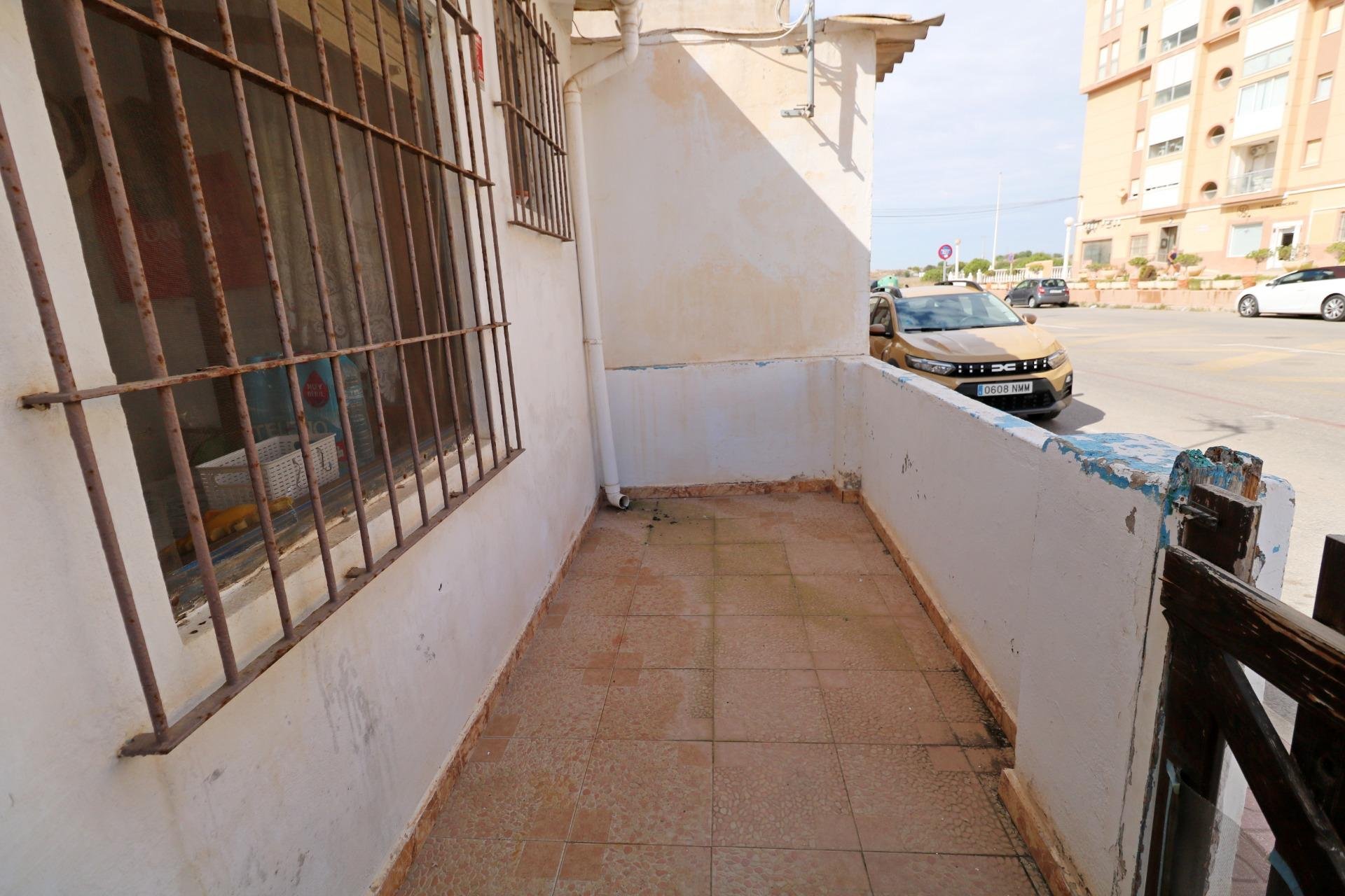 Segunda mano - Apartamento -
Torrevieja - La Mata Pueblo