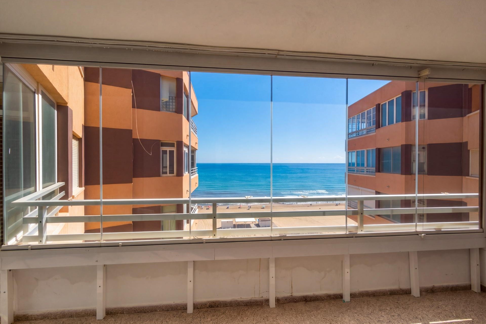 Segunda mano - Apartamento -
Torrevieja - La Mata Pueblo