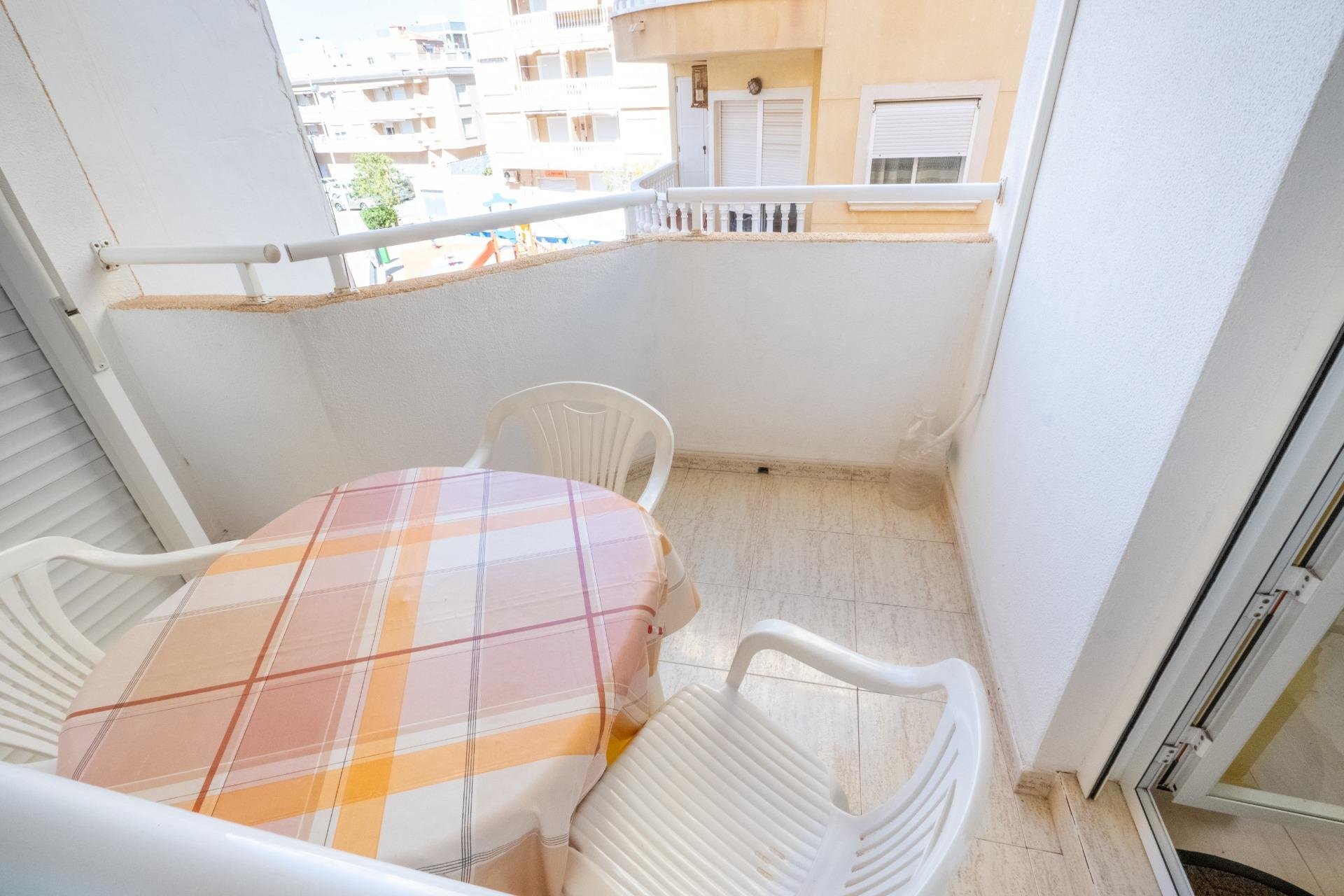 Segunda mano - Apartamento -
Torrevieja - La Mata