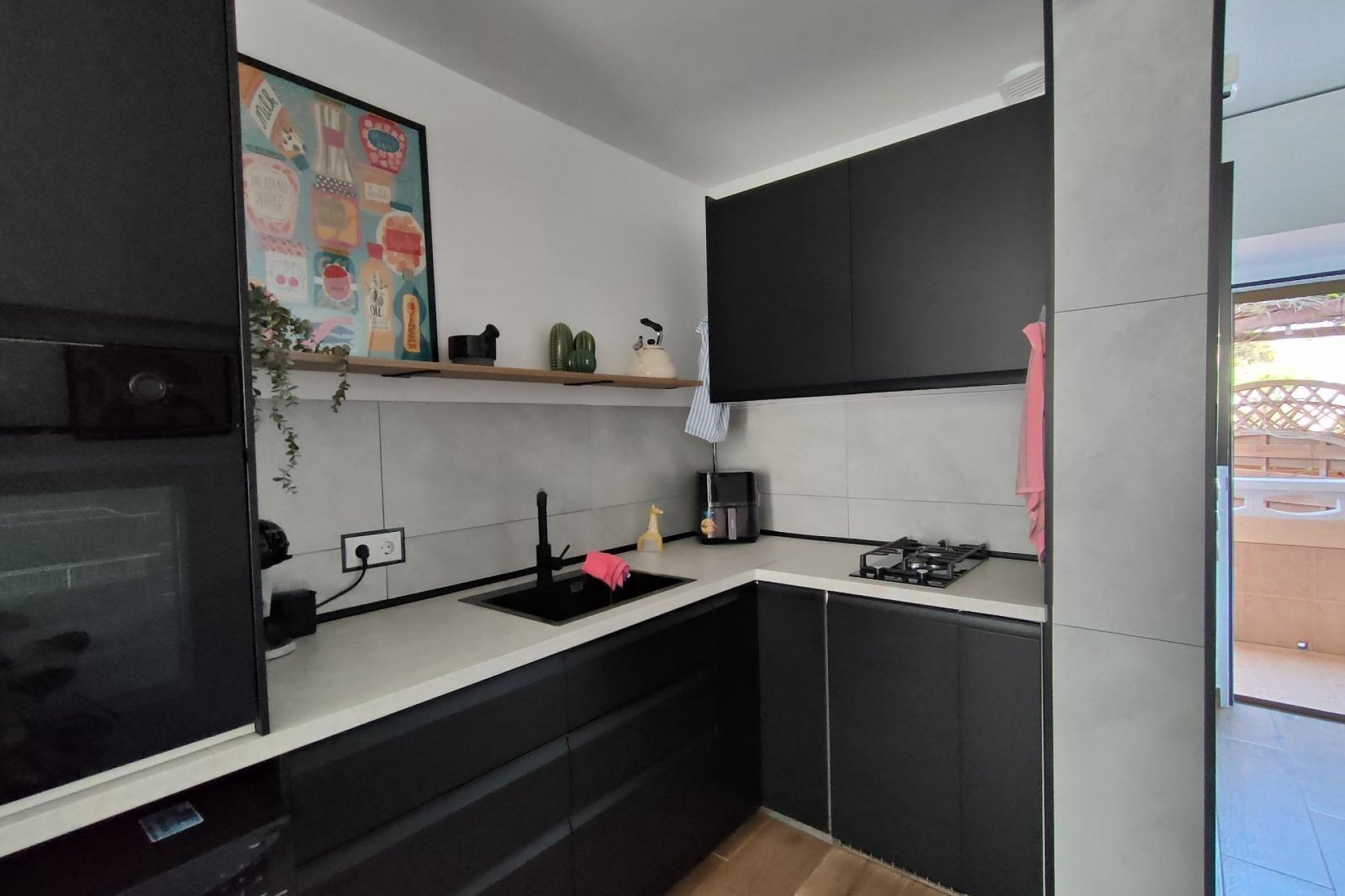 Segunda mano - Apartamento -
Torrevieja - La Mata
