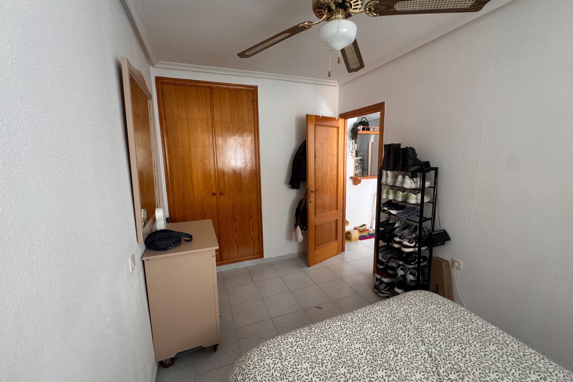 Segunda mano - Apartamento -
Torrevieja - La Mata