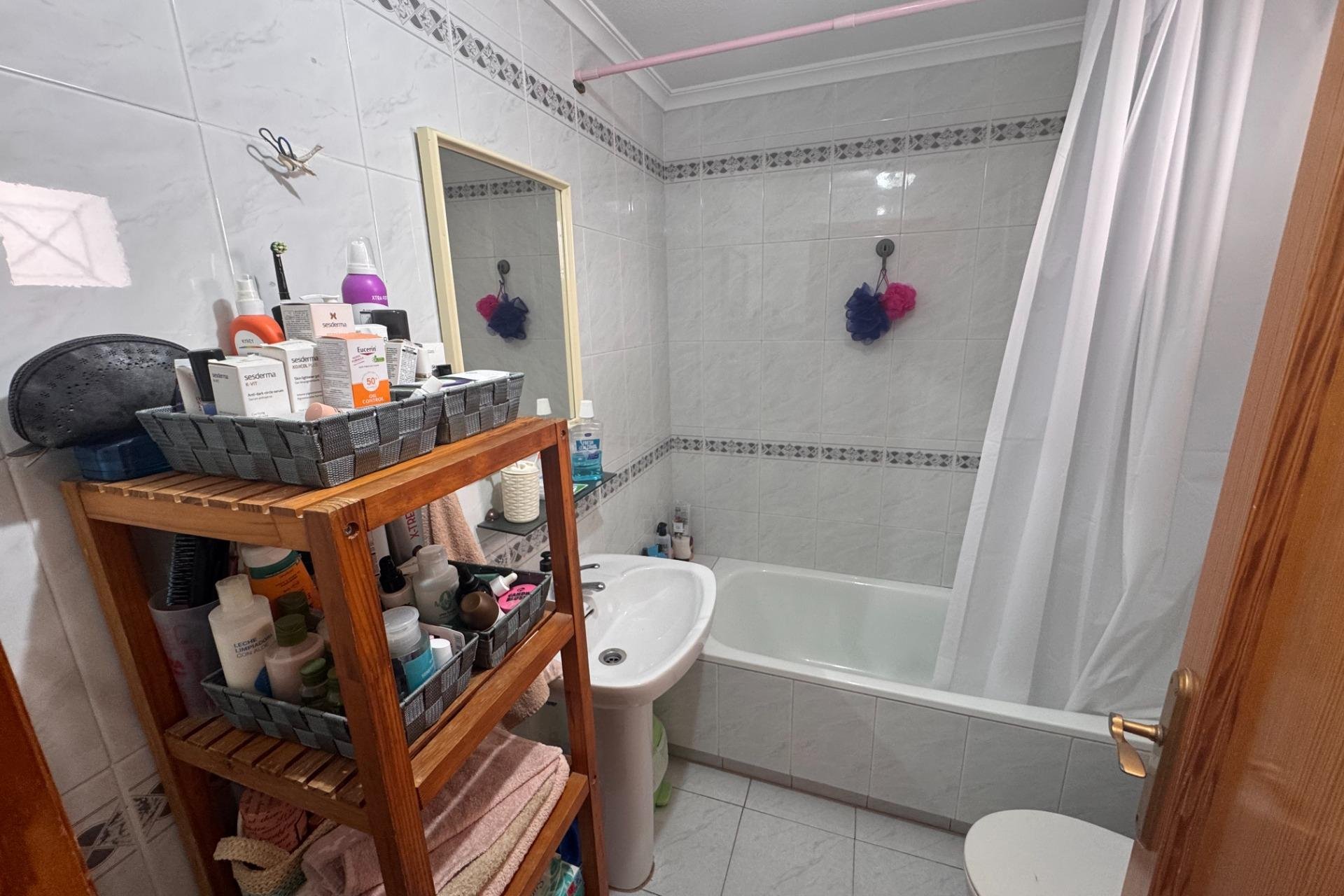 Segunda mano - Apartamento -
Torrevieja - La Mata