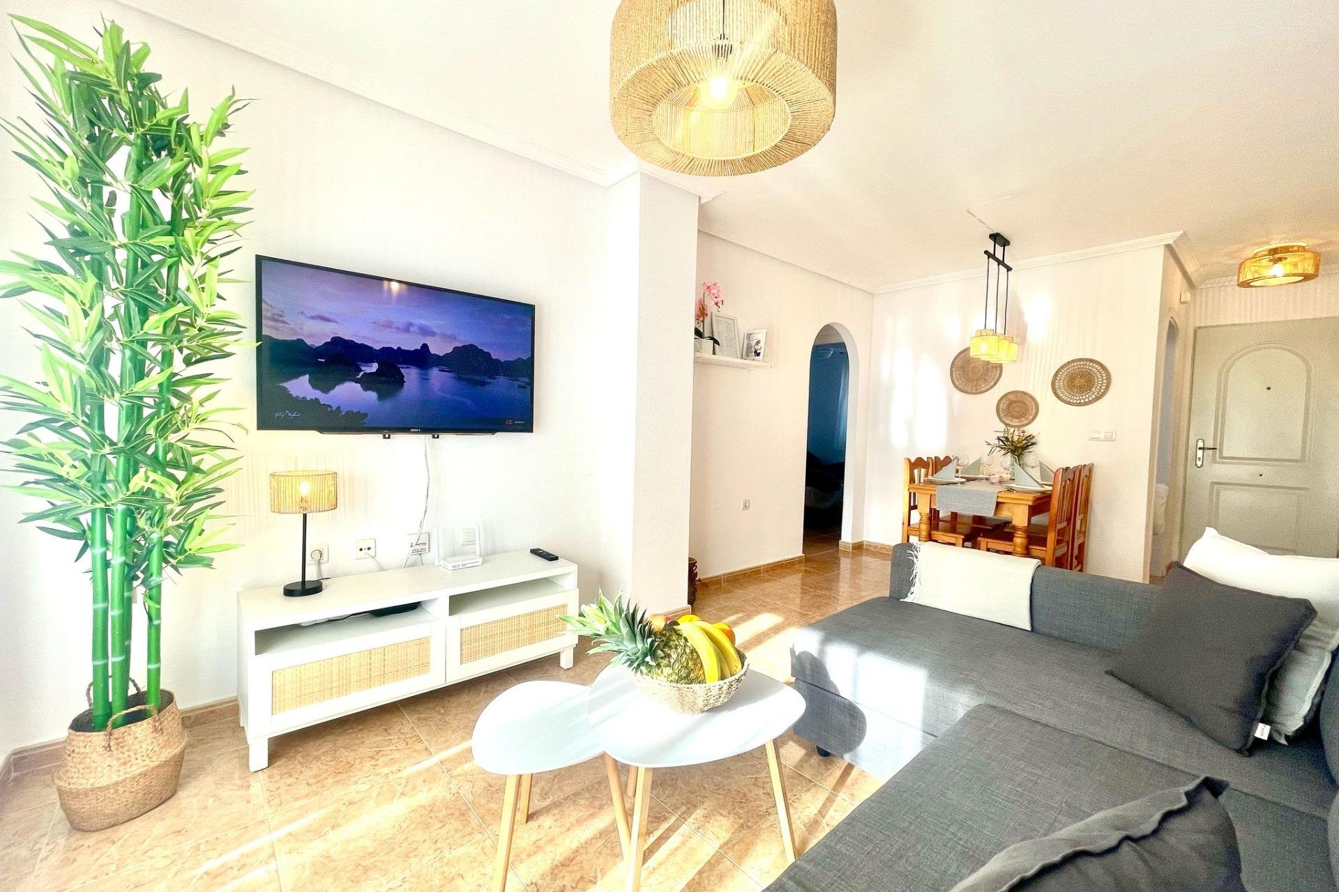 Segunda mano - Apartamento -
Torrevieja - La Mata