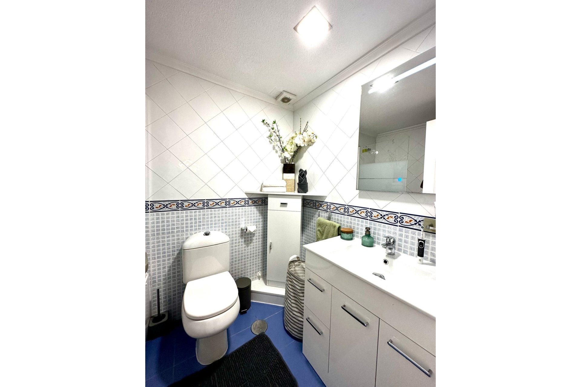 Segunda mano - Apartamento -
Torrevieja - La Mata