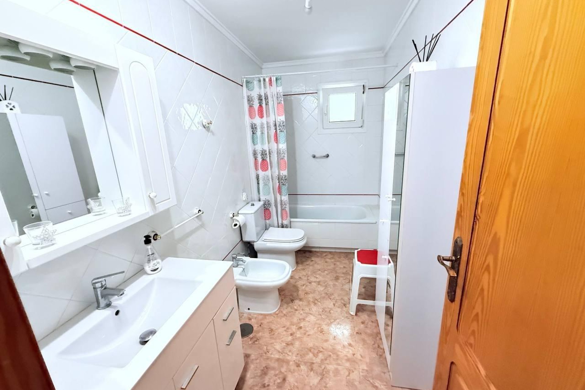 Segunda mano - Apartamento -
Torrevieja - La Mata
