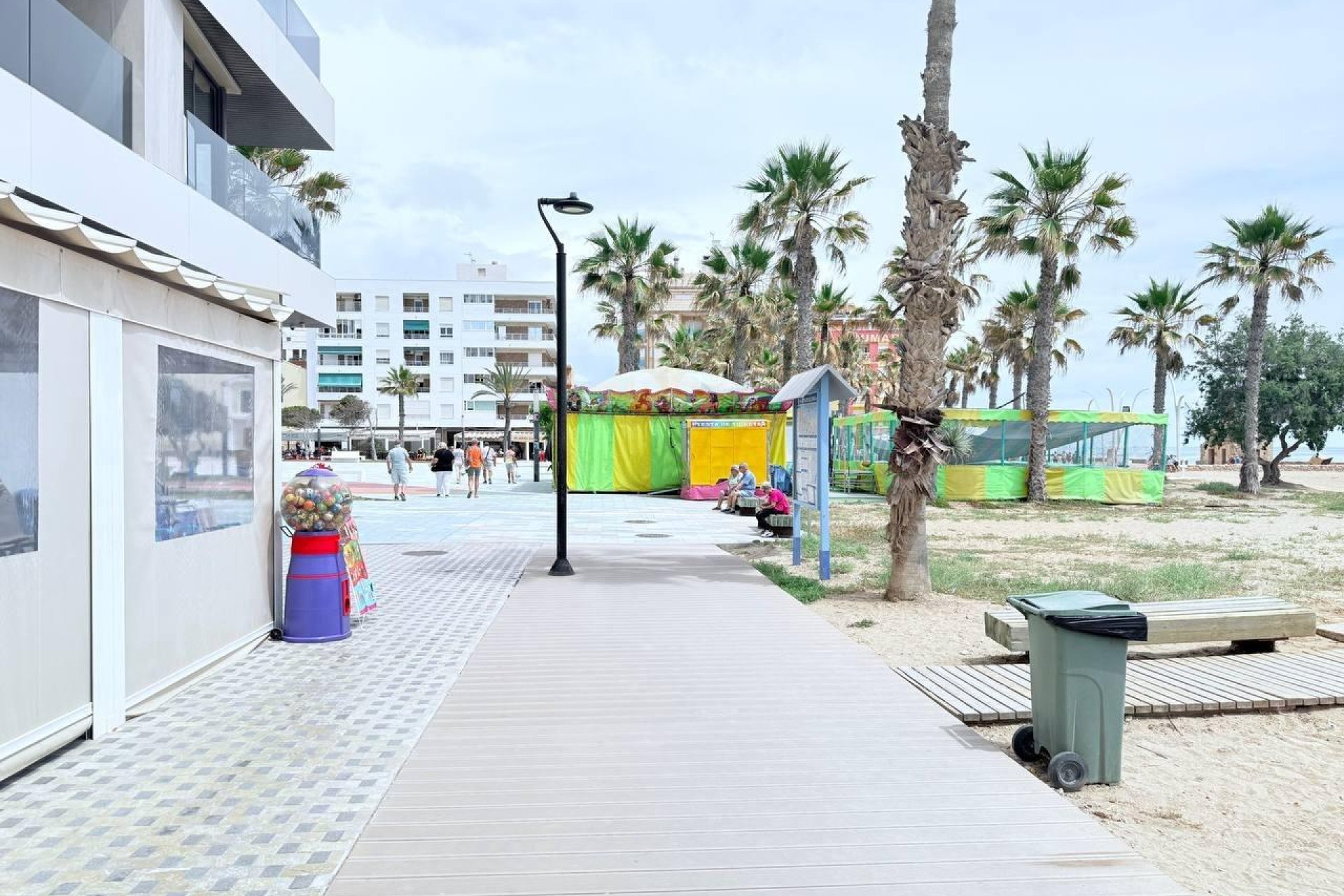 Segunda mano - Apartamento -
Torrevieja - La Mata