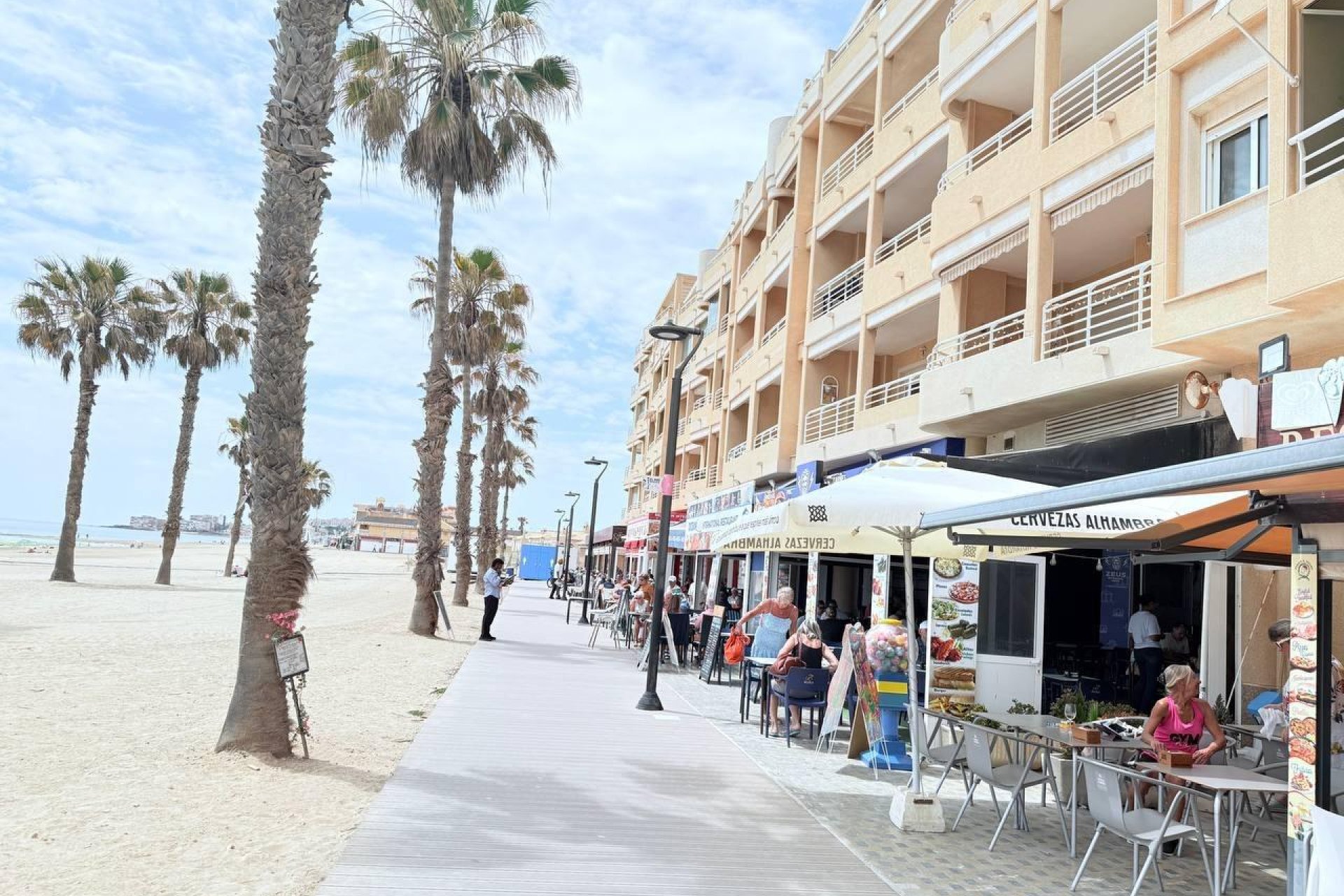 Segunda mano - Apartamento -
Torrevieja - La Mata