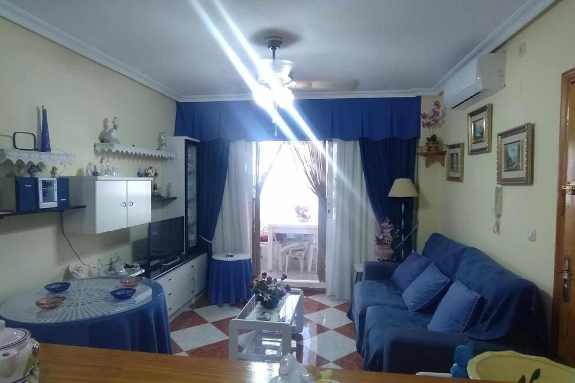 Segunda mano - Apartamento -
Torrevieja - La Mata