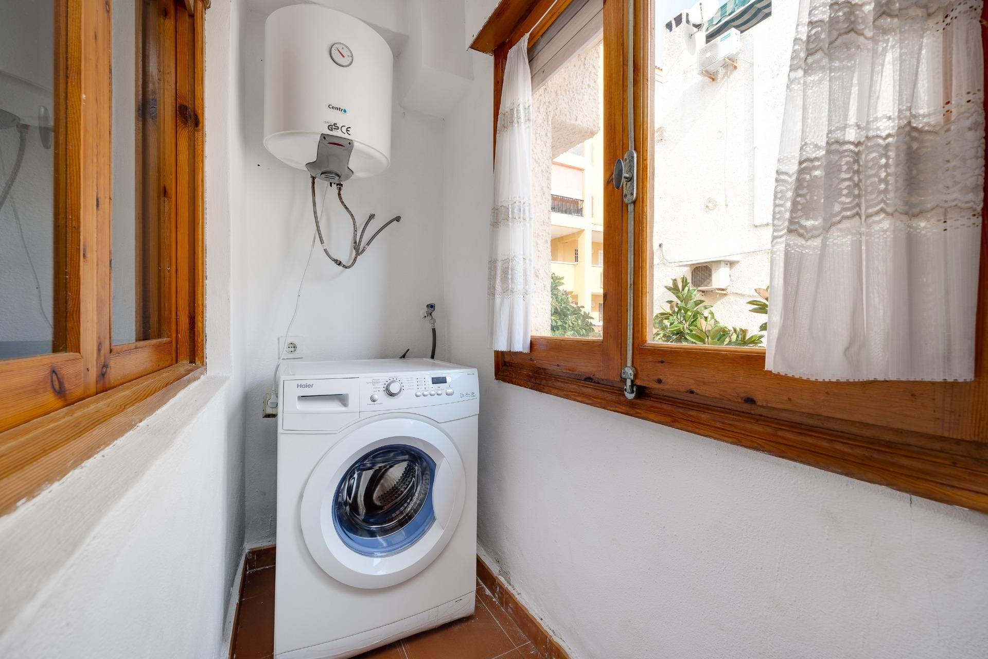 Segunda mano - Apartamento -
Torrevieja - La Mata