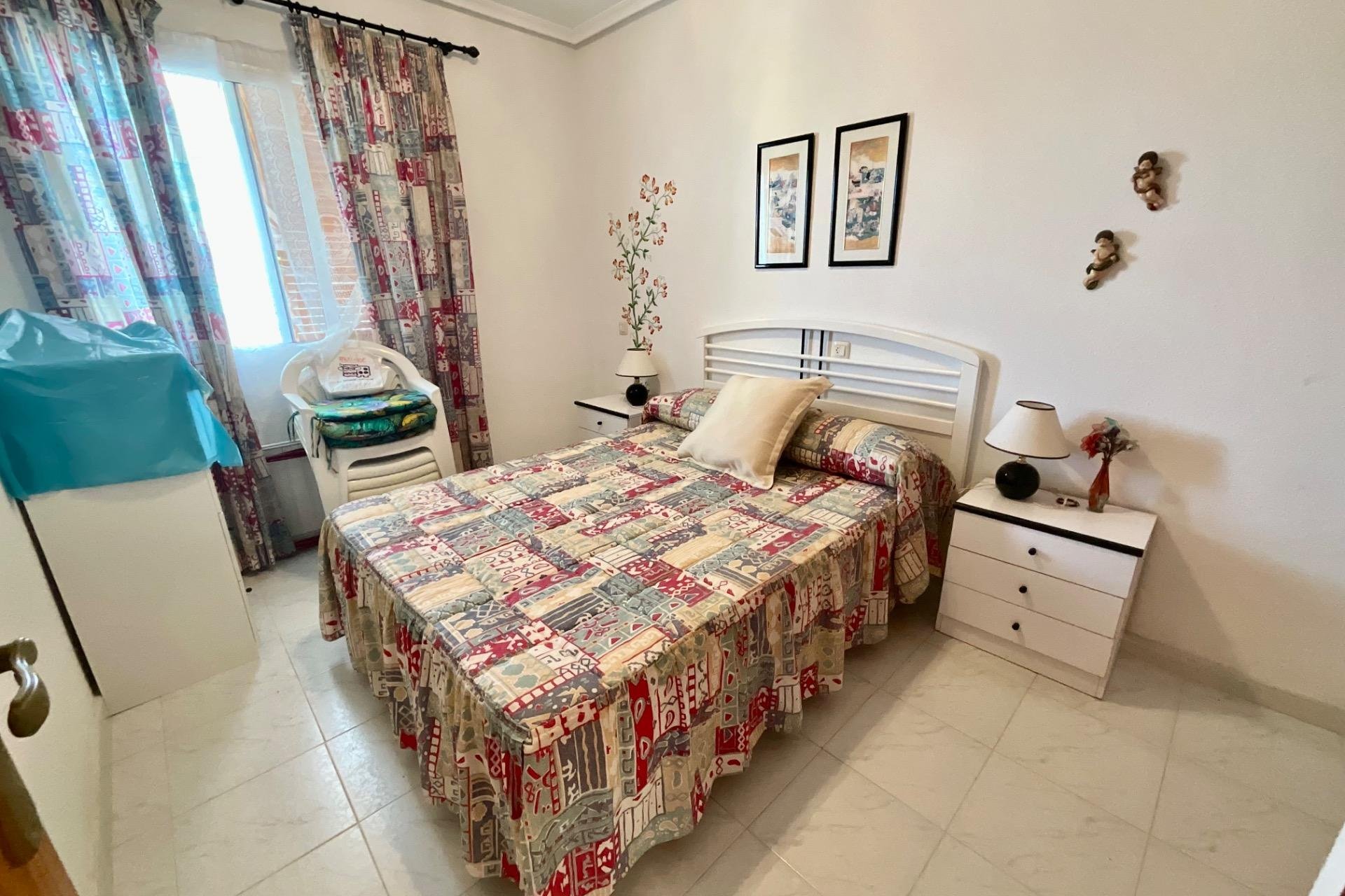 Segunda mano - Apartamento -
Torrevieja - La Mata