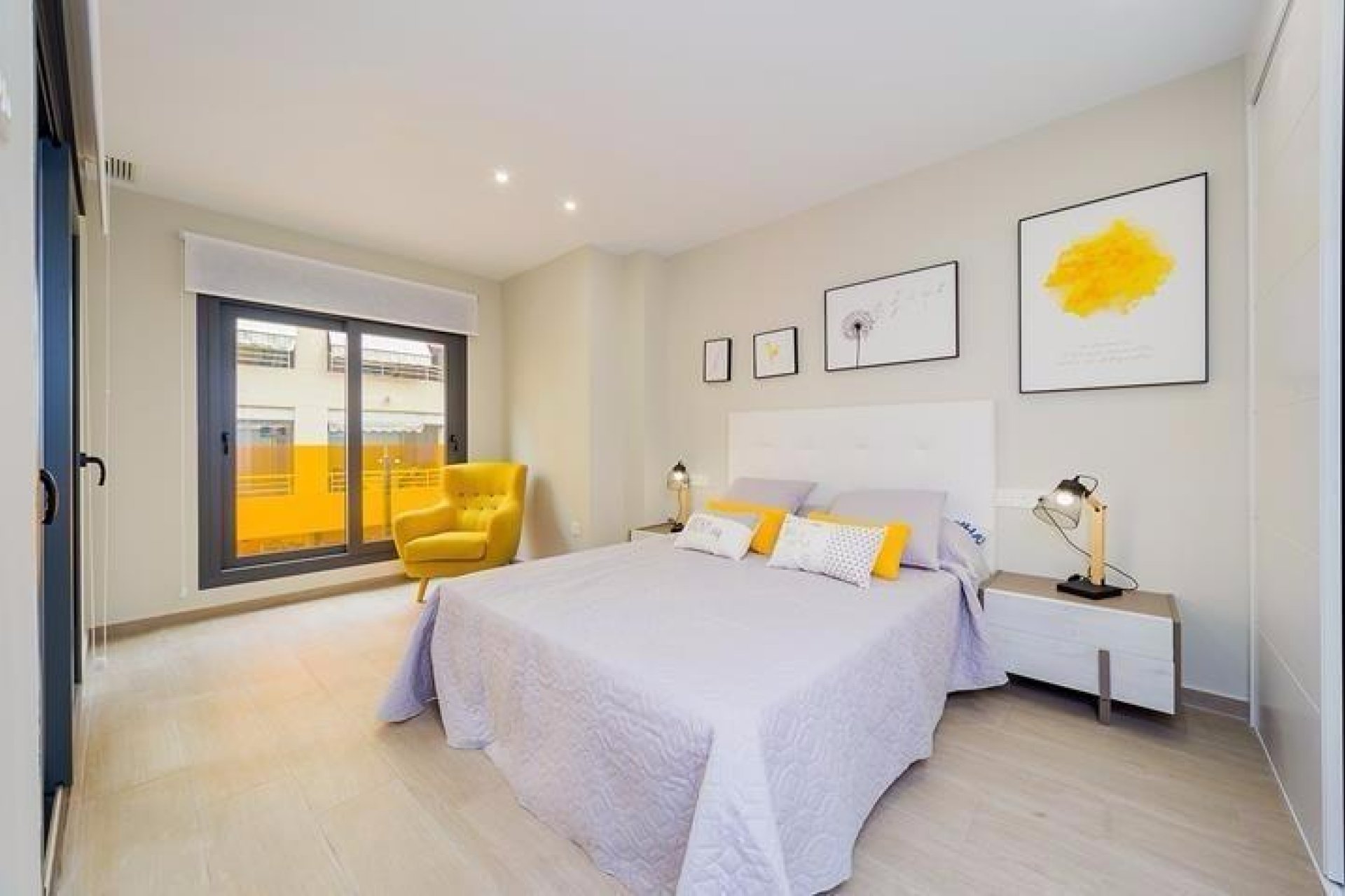 Segunda mano - Apartamento -
Torrevieja - La Mata