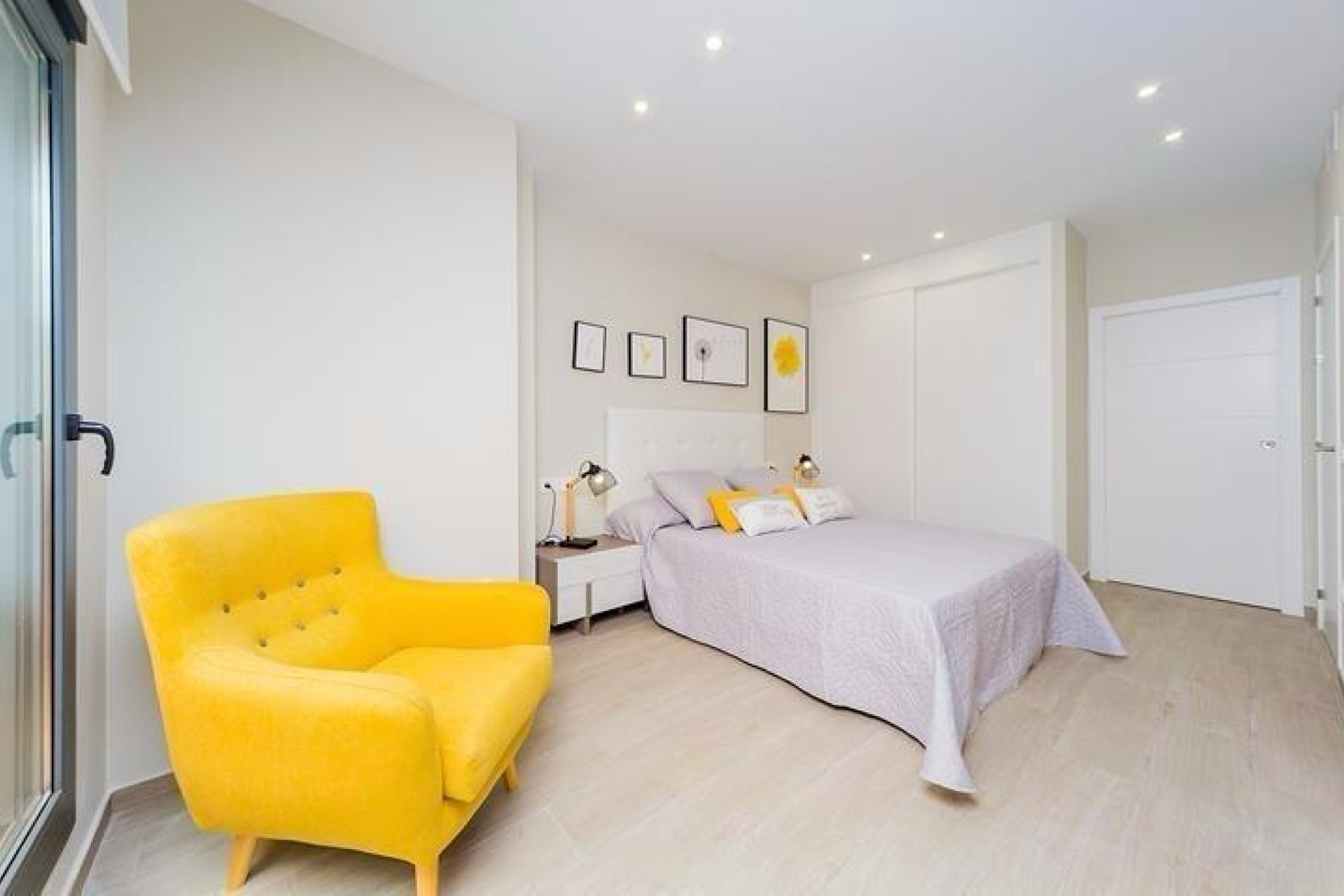 Segunda mano - Apartamento -
Torrevieja - La Mata