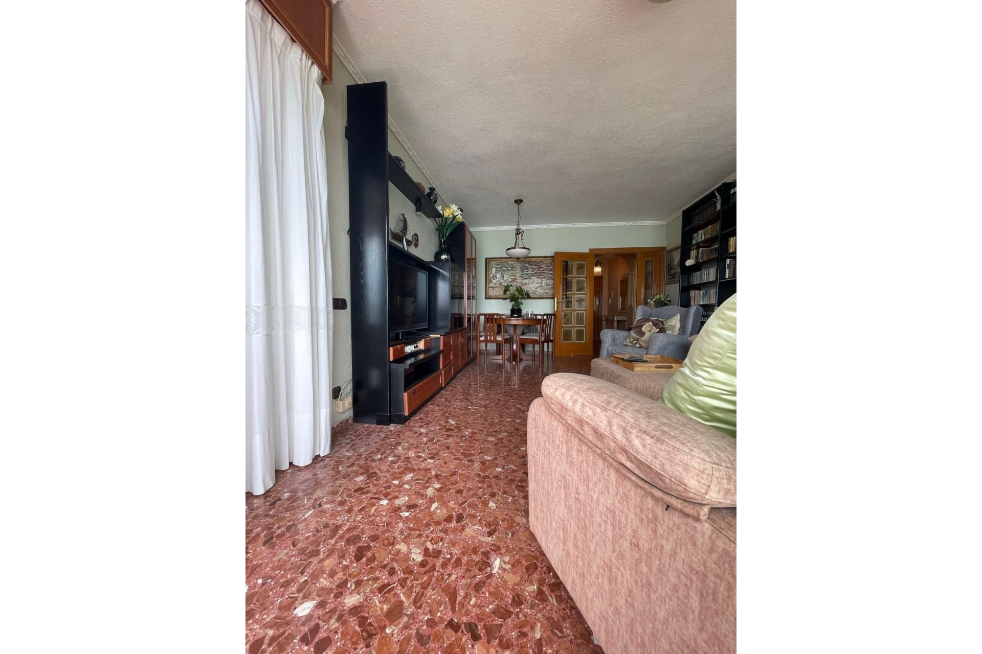 Segunda mano - Apartamento -
Torrevieja - Las Piscinas Naturales