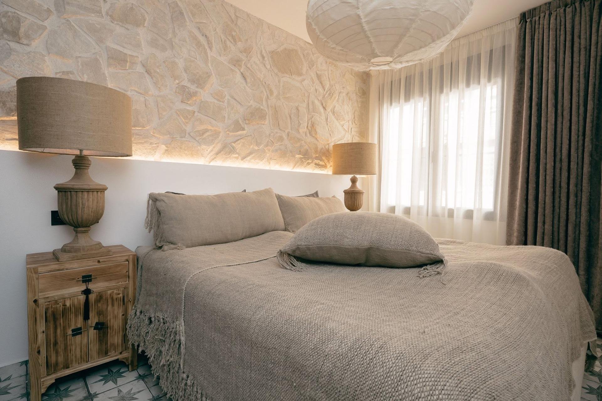 Segunda mano - Apartamento -
Torrevieja - Las Piscinas Naturales