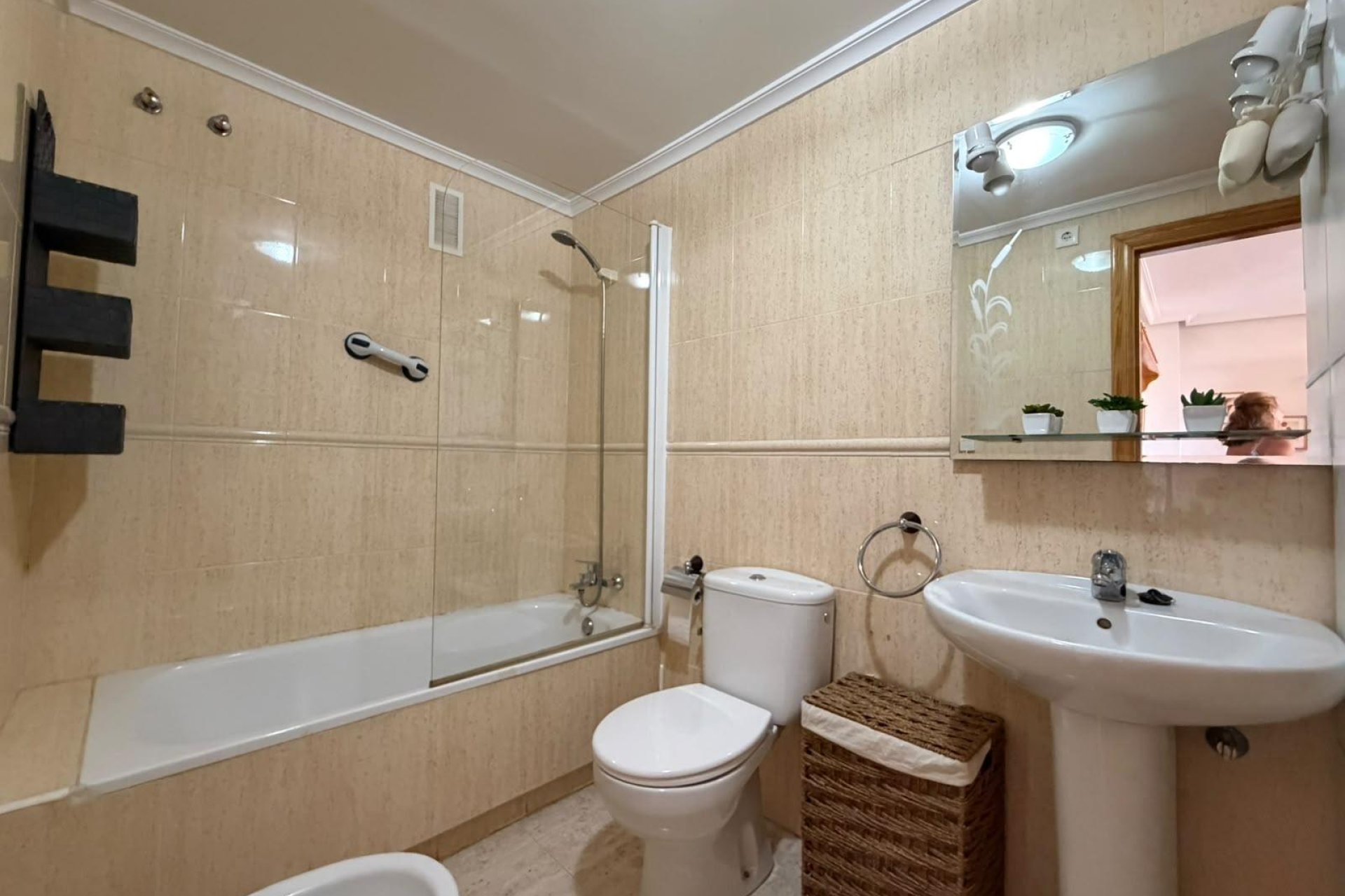 Segunda mano - Apartamento -
Torrevieja - Los Europeos