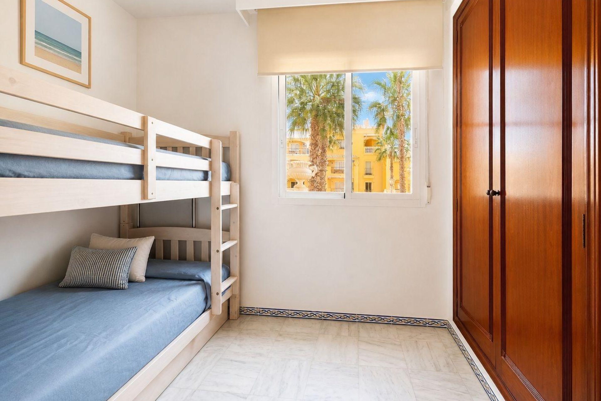 Segunda mano - Apartamento -
Torrevieja - Los Frutales