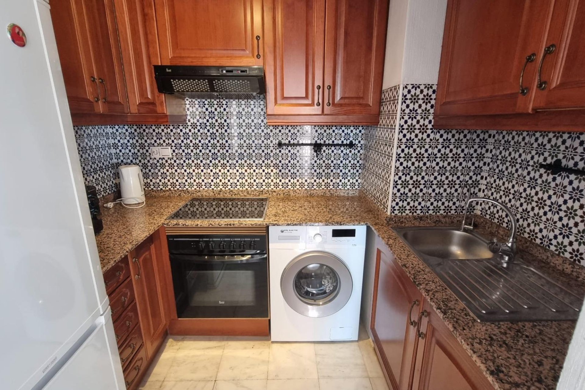 Segunda mano - Apartamento -
Torrevieja - Los Frutales