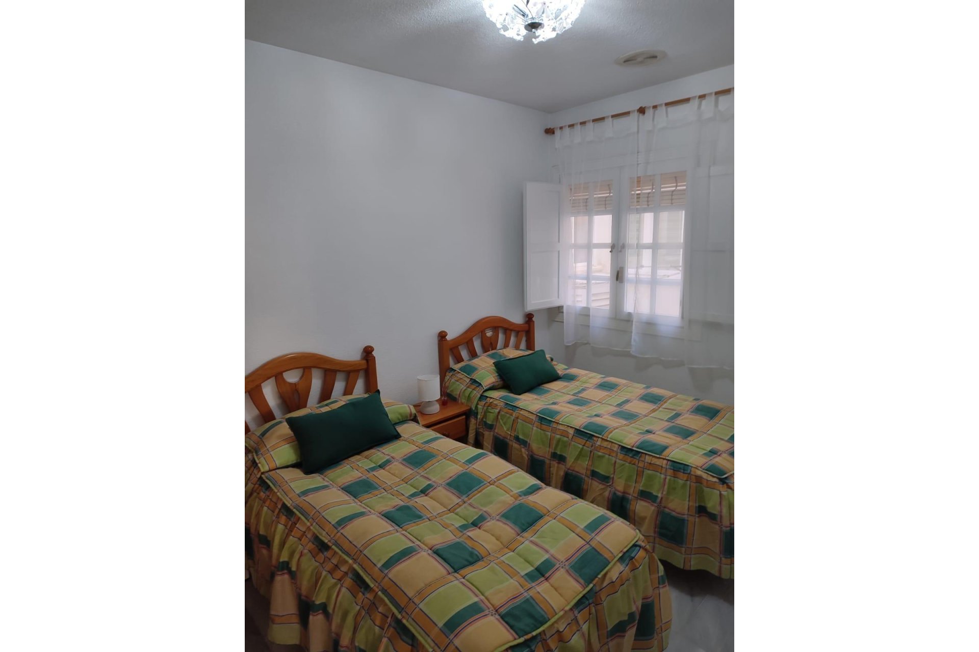 Segunda mano - Apartamento -
Torrevieja - Los Frutales