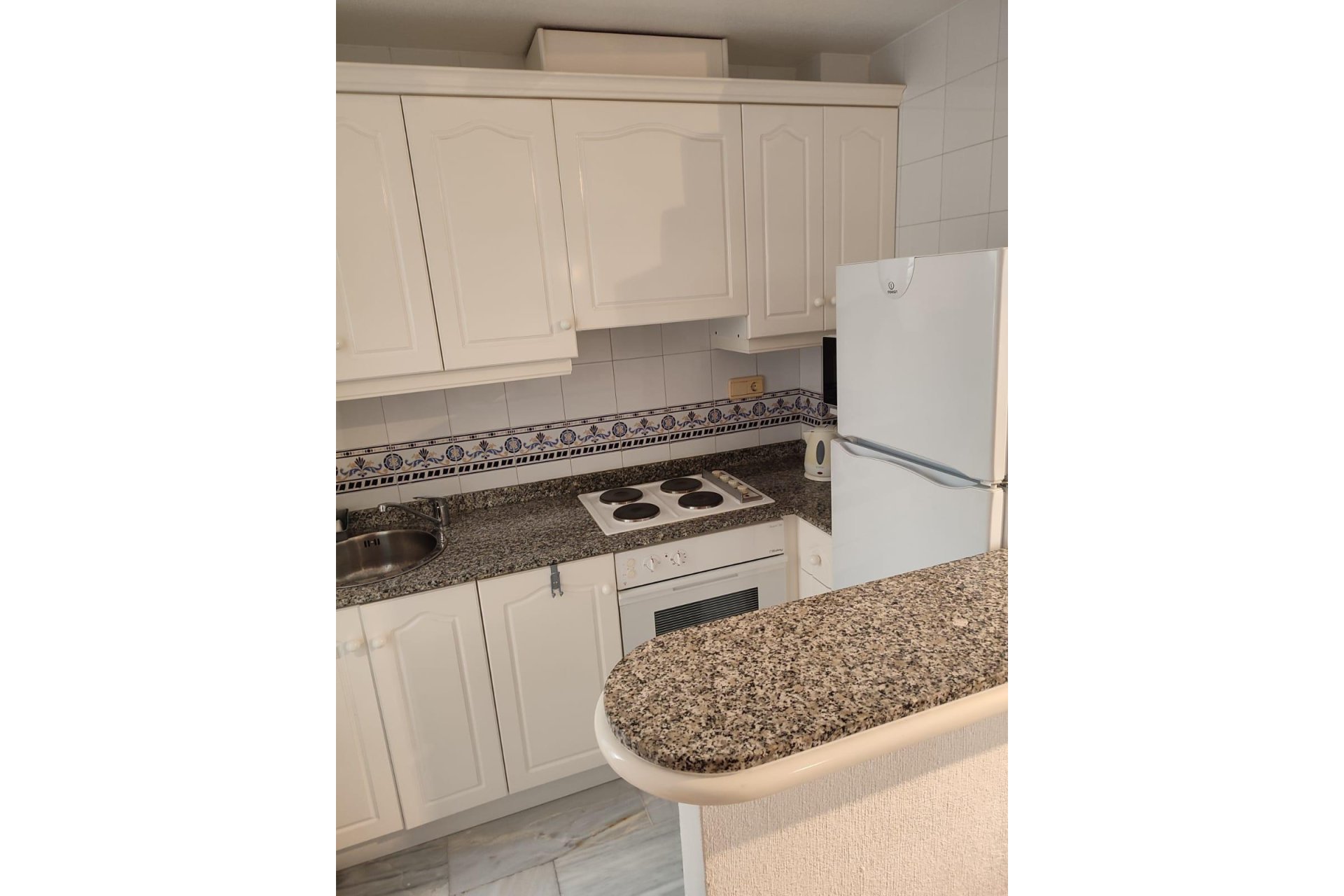 Segunda mano - Apartamento -
Torrevieja - Los Frutales
