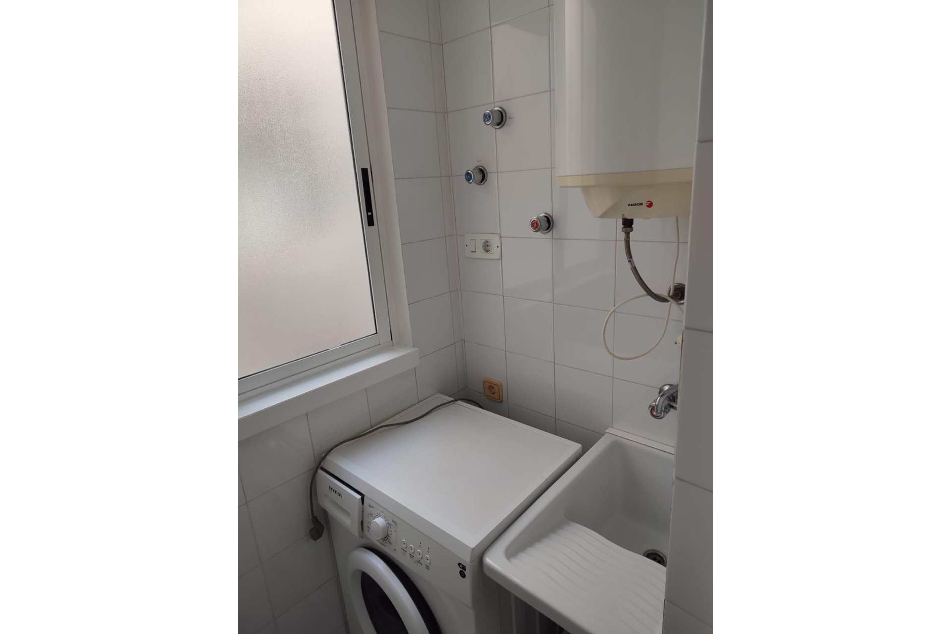 Segunda mano - Apartamento -
Torrevieja - Los Frutales
