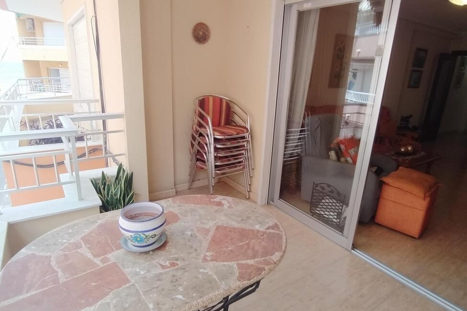 Segunda mano - Apartamento -
Torrevieja - Los Locos