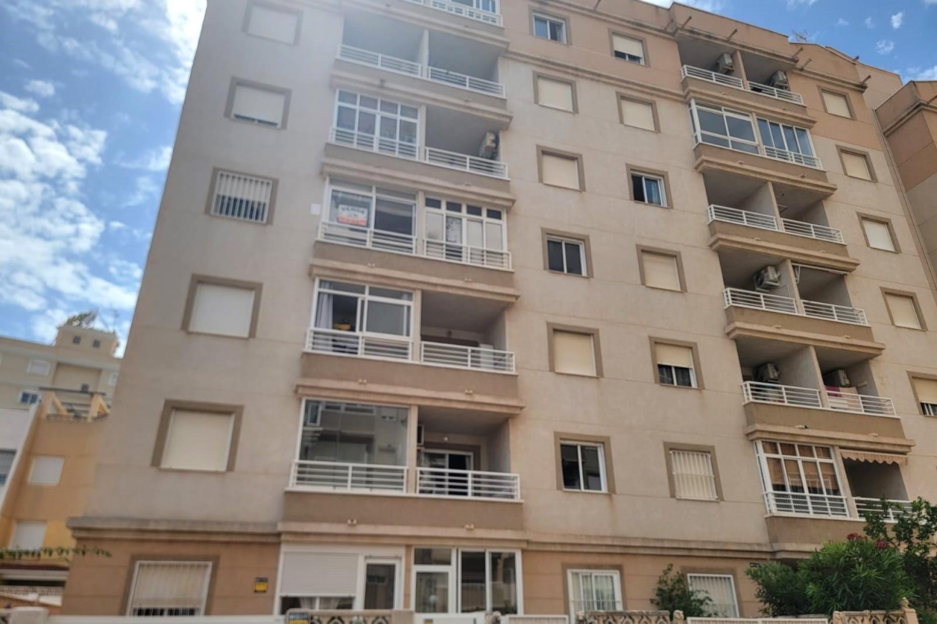 Segunda mano - Apartamento -
Torrevieja - Nueva Torrevieja