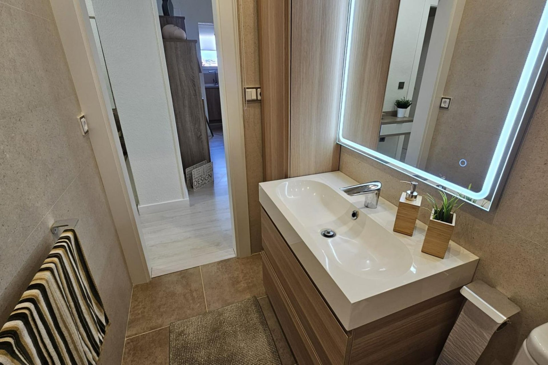 Segunda mano - Apartamento -
Torrevieja - Nueva Torrevieja